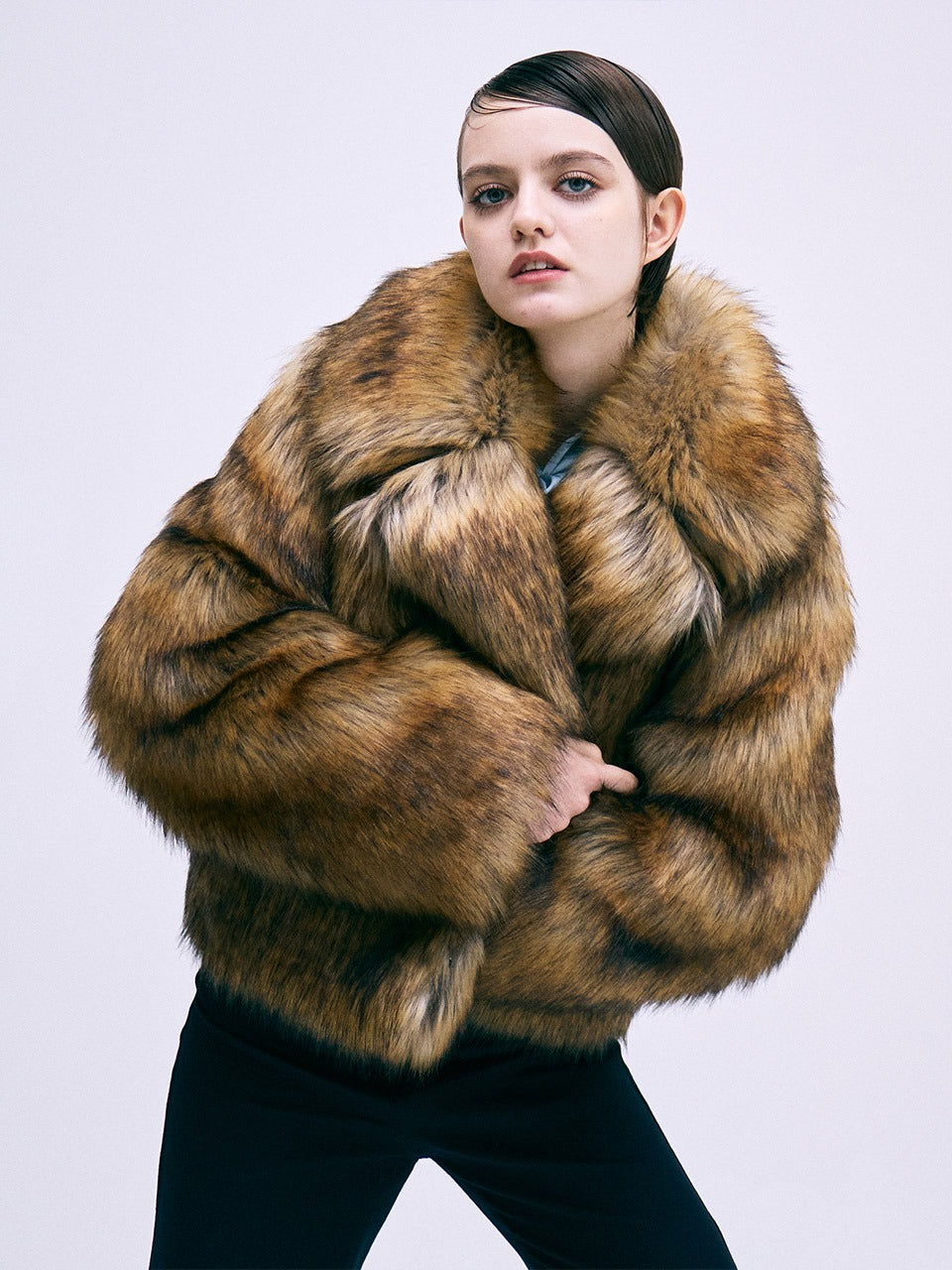 Mardi Mercredi - Faux Fur Cropped Jacket (Brown) product image 1 | TRAB K-Fashion Australia