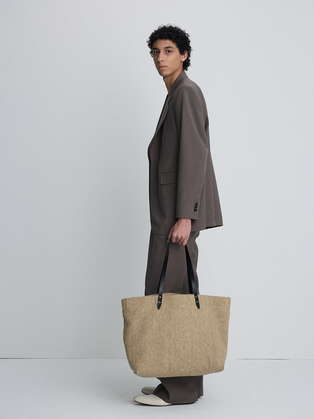 Tonywack - Tropical Wool Relaxed Blazer (Taupe) product image 2 | TRAB K-Fashion Australia