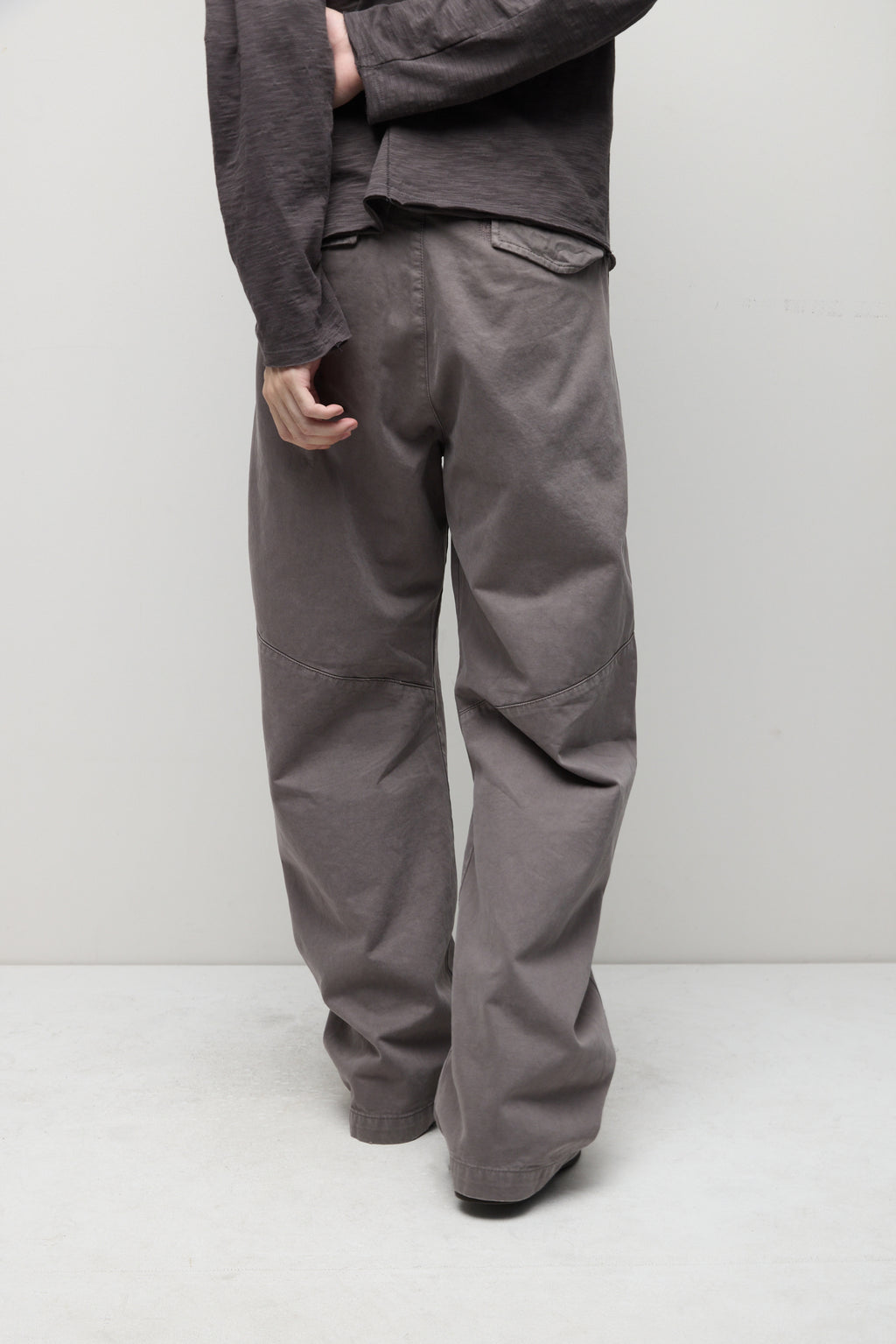 Hatchingroom - Shaped Trousers (Dyed Dusty Grey) product image 17 | TRAB K-Fashion Australia