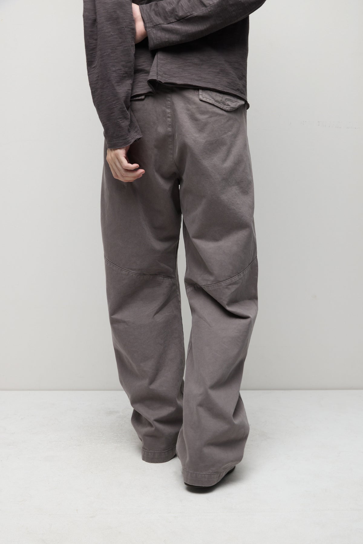 Hatchingroom - Shaped Trousers (Dyed Dusty Grey) product image 17 | TRAB K-Fashion Australia