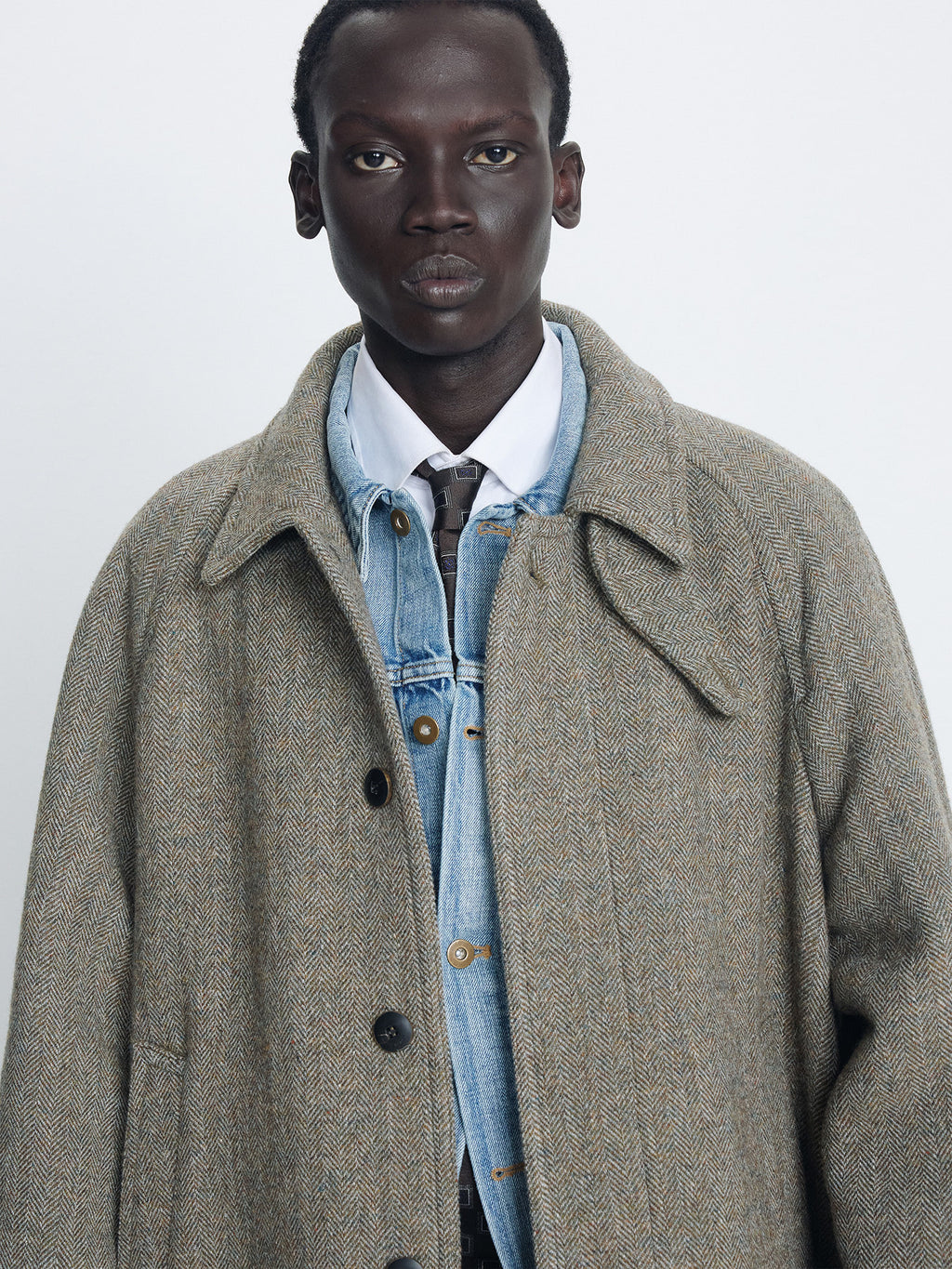 Tonywack - Herringbone Wool Raglan Overcoat (Patina Taupe) product image 6 | TRAB K-Fashion Australia