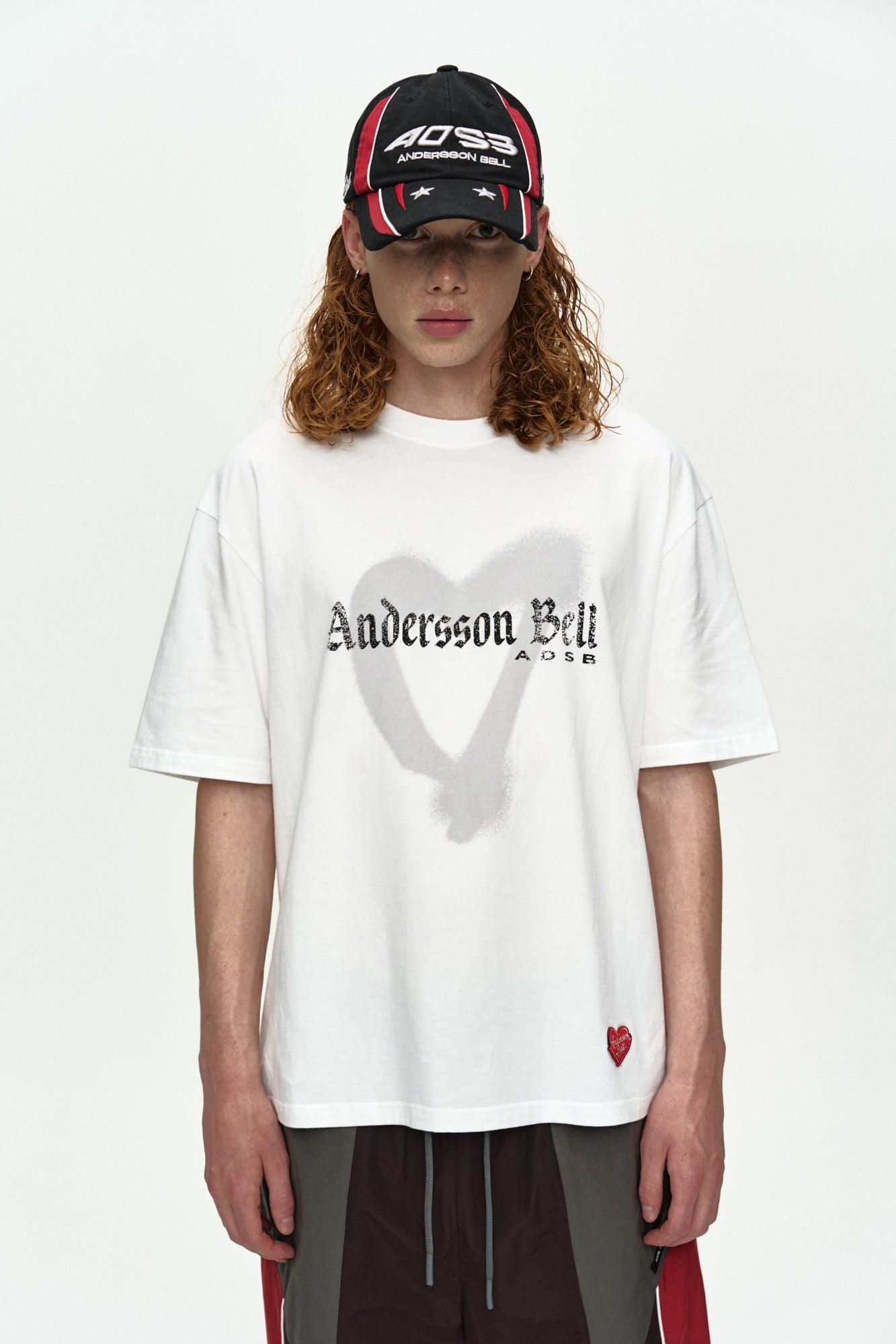 Andersson Bell - (essential) Unisex Heart T-Shirt (White) product image 1 | TRAB K-Fashion Australia