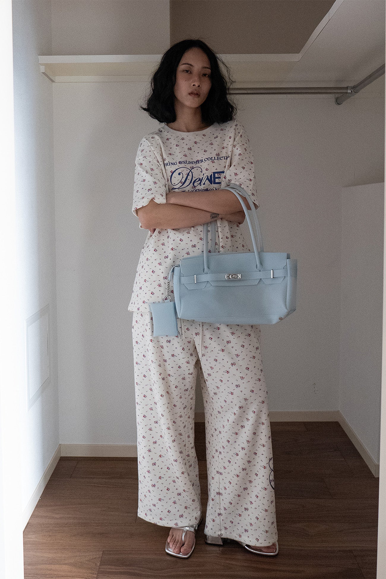 Deinet - Soft Waffle Flower T-Shirt (Ivory) product image 6 | TRAB K-Fashion Australia