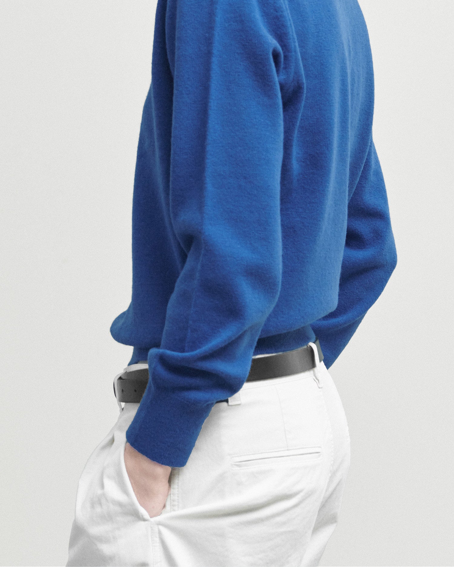 Brownyard - Extra Super Fine V Neck Knit (Blue) product image 3 | TRAB K-Fashion Australia