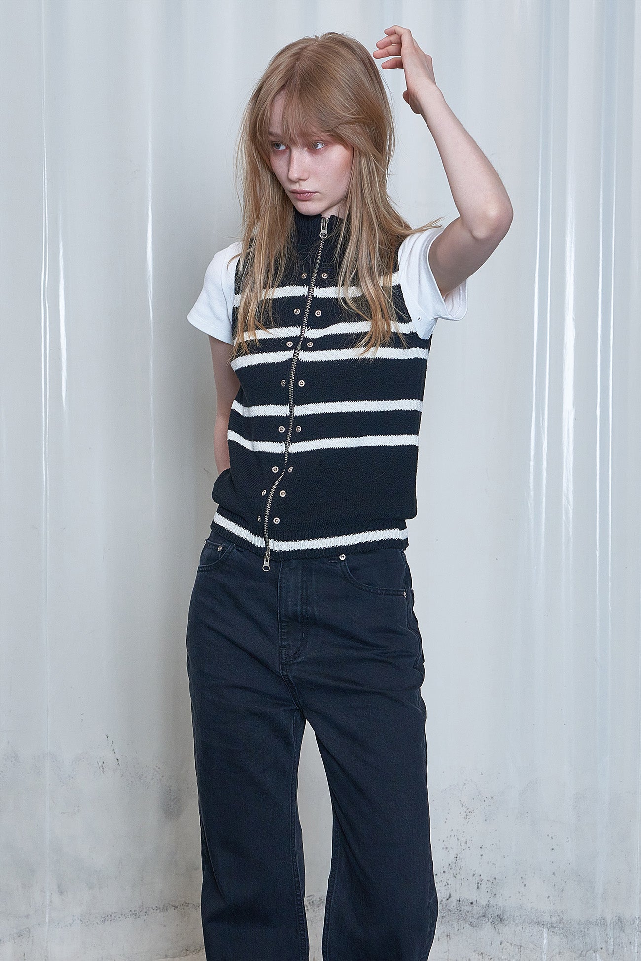 Deinet - Stripe Knit Vest Zip Up (Black) product image 11 | TRAB K-Fashion Australia