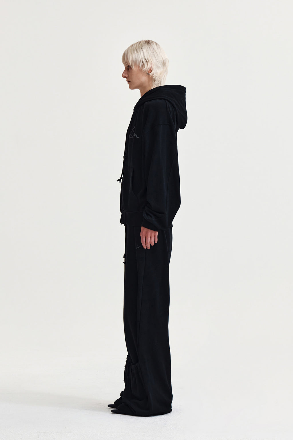 Matin Kim - Drawstring Point Zip Up Hoody (Black) product image 6 | TRAB K-Fashion Australia