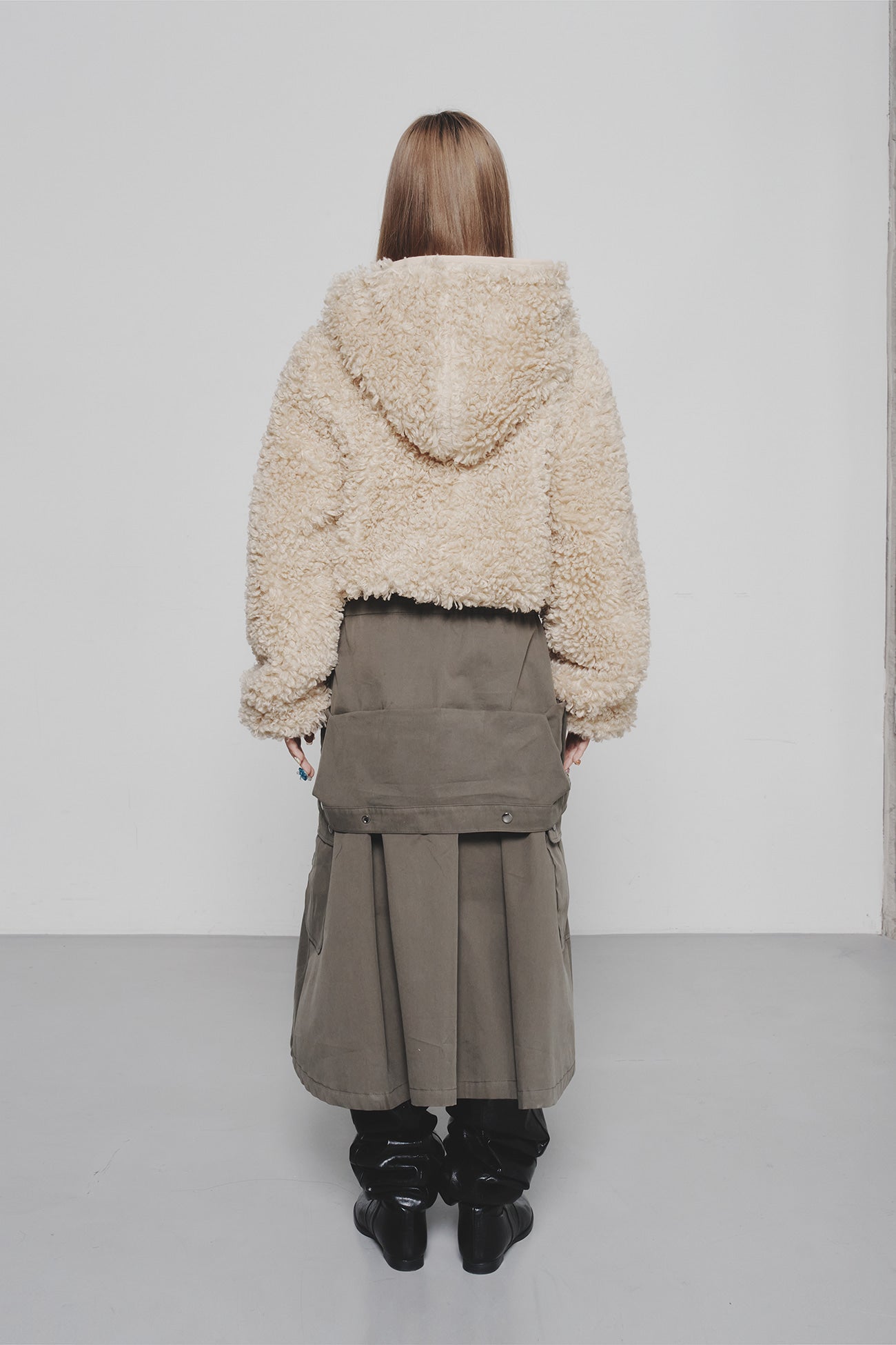 Deinet - Faux Fur Hood Jacket (Beige) product image 3 | TRAB K-Fashion Australia