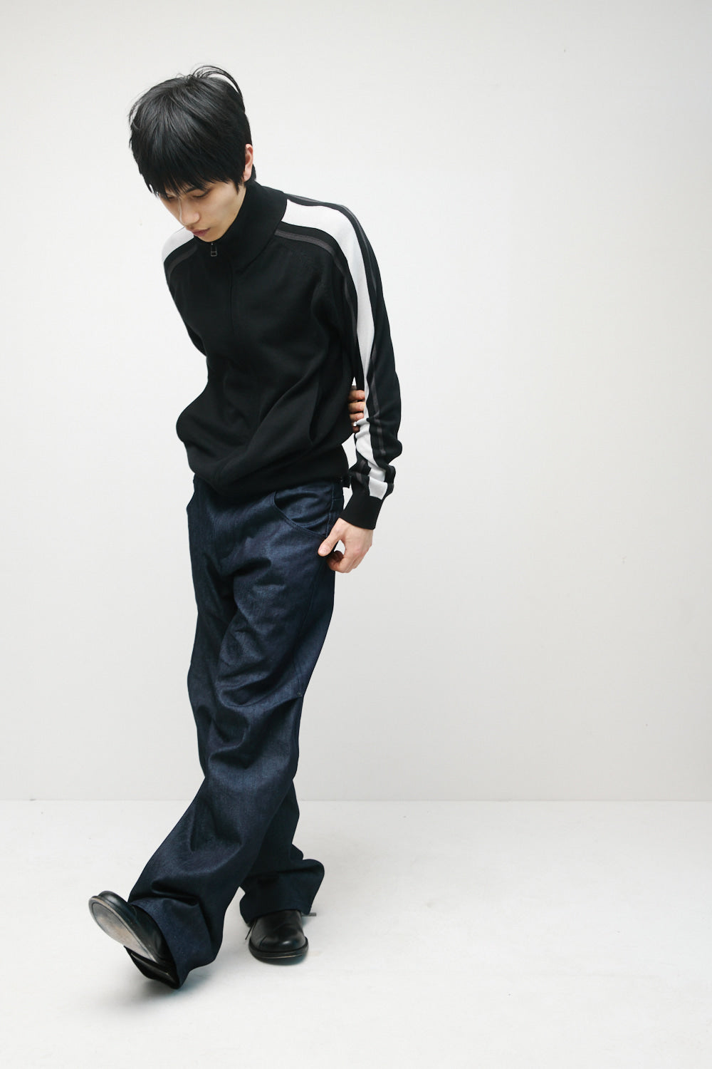 Hatchingroom - River Jeans (Raw Indigo) product image 4 | TRAB K-Fashion Australia
