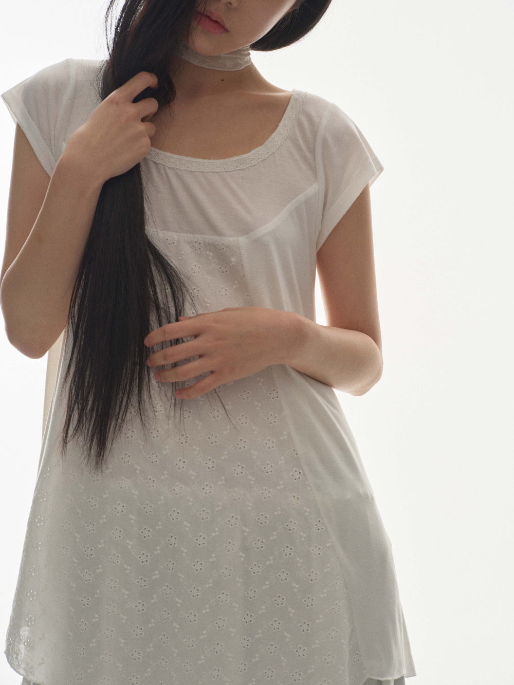 Coyseio - Flower One Piece (White) product image 8 | TRAB K-Fashion Australia