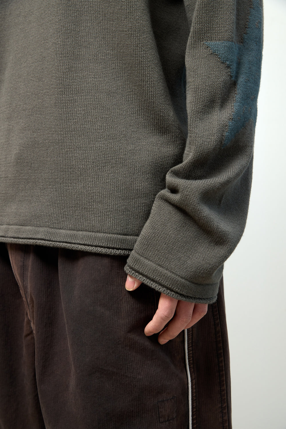 Hatchingroom - Stars Knit (Khaki) product image 14 | TRAB K-Fashion Australia