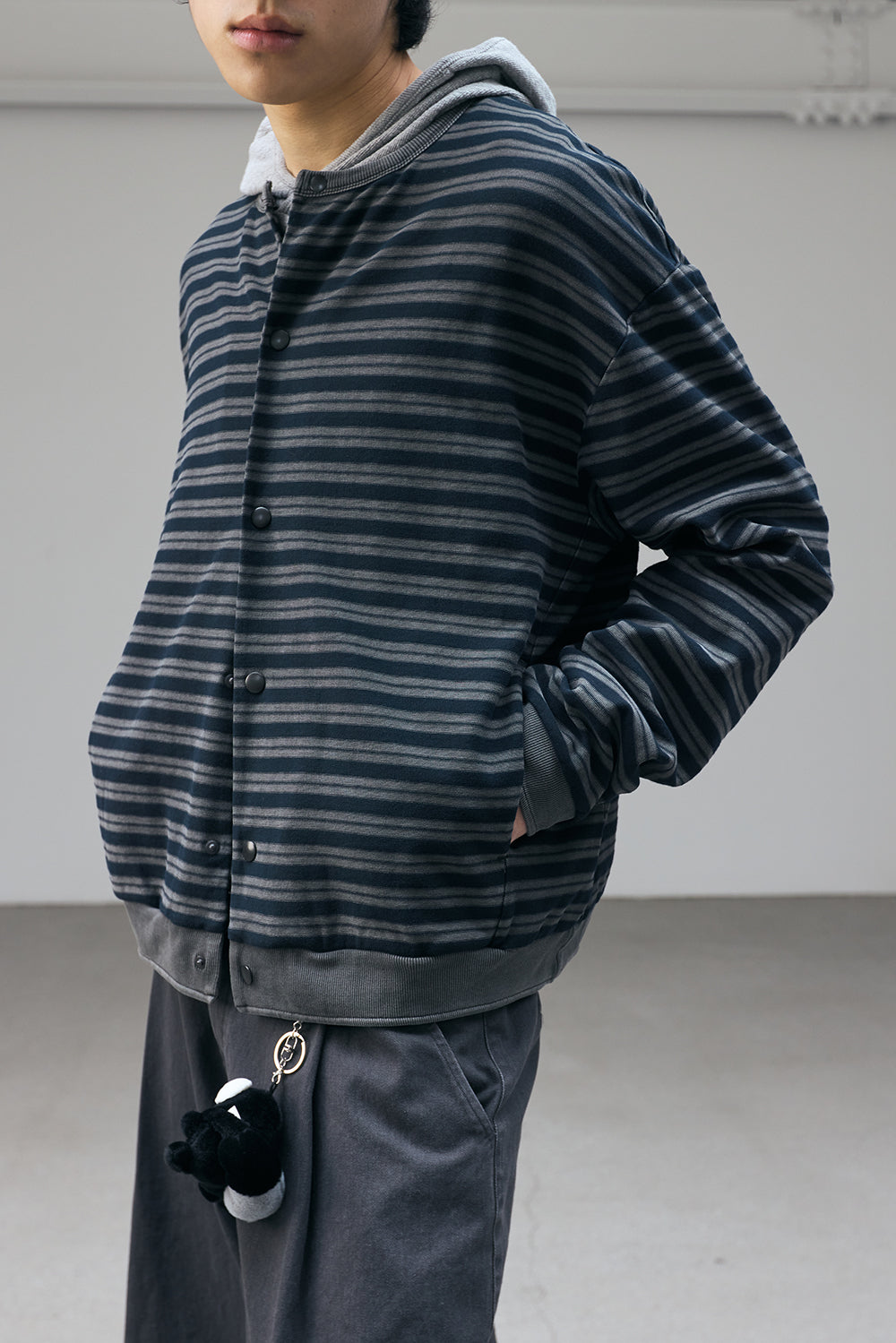 Hatchingroom - Stripe Cardigan (Blue) product image 8 | TRAB K-Fashion Australia