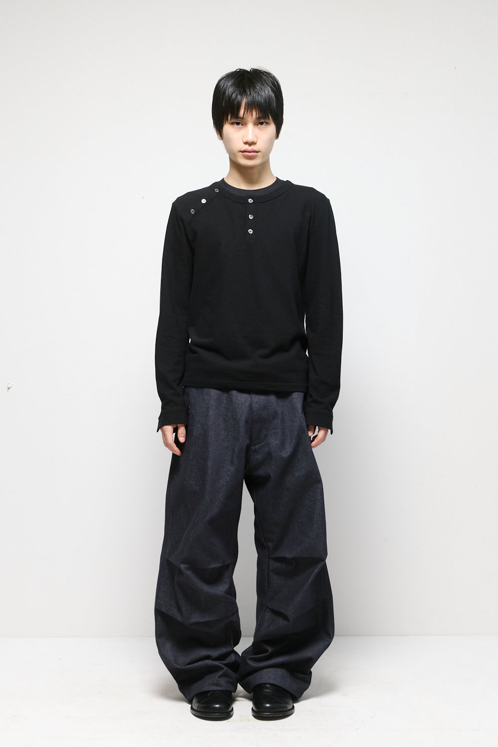 Hatchingroom - Triple Henley Neck Tee (Black) product image 3 | TRAB K-Fashion Australia