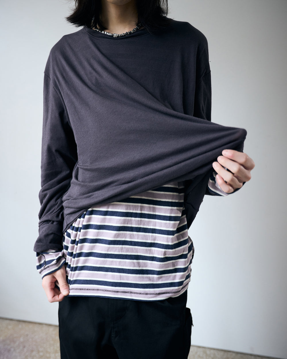 Hatchingroom - Two Face Stripe Tee Blue (Charcoal) product image 8 | TRAB K-Fashion Australia