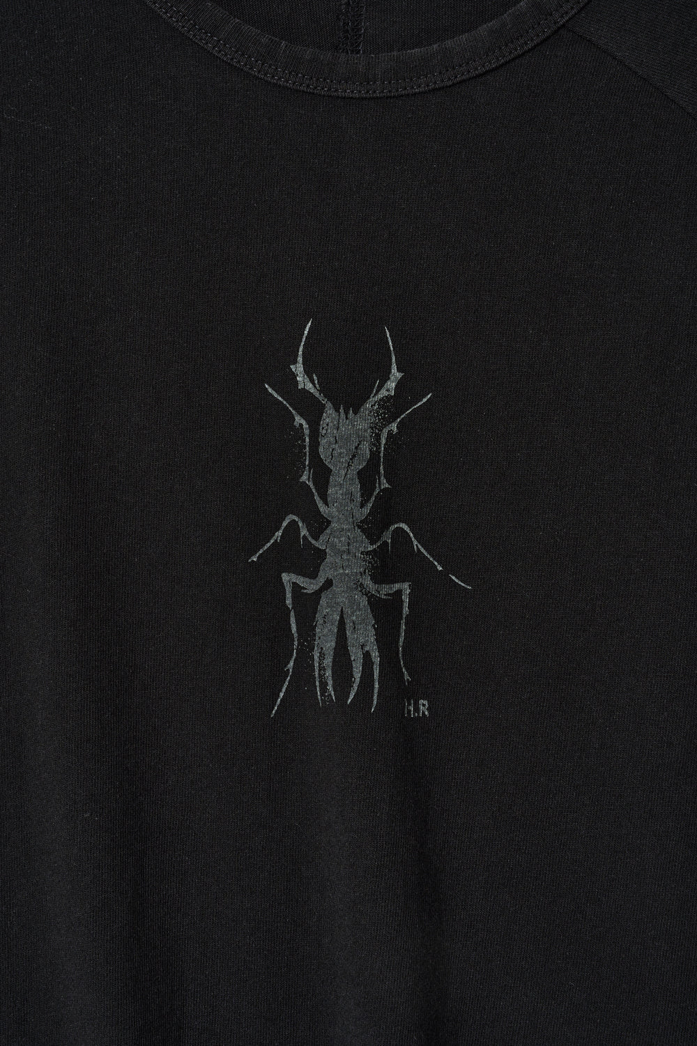 Hatchingroom - Ant Tee (Black) product image 4 | TRAB K-Fashion Australia