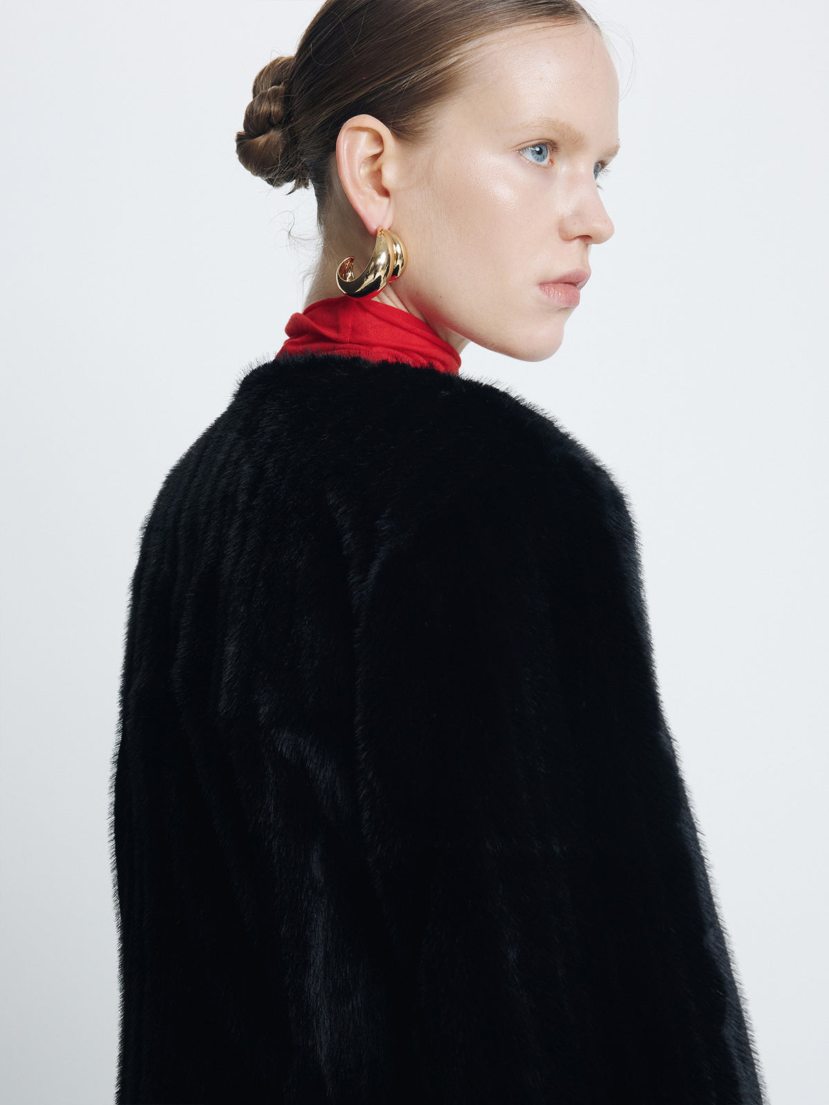 Tonywack - Faux Fur Long Coat (Black) product image 6 | TRAB K-Fashion Australia