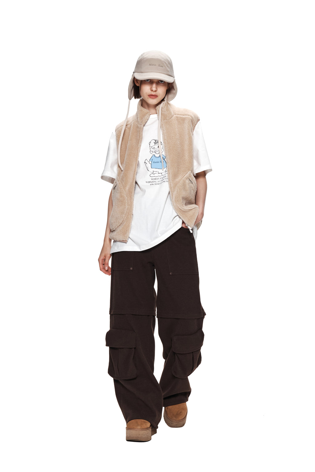 Matin Kim - Round Pocket Fleece Vest (Beige) product image 9 | TRAB K-Fashion Australia