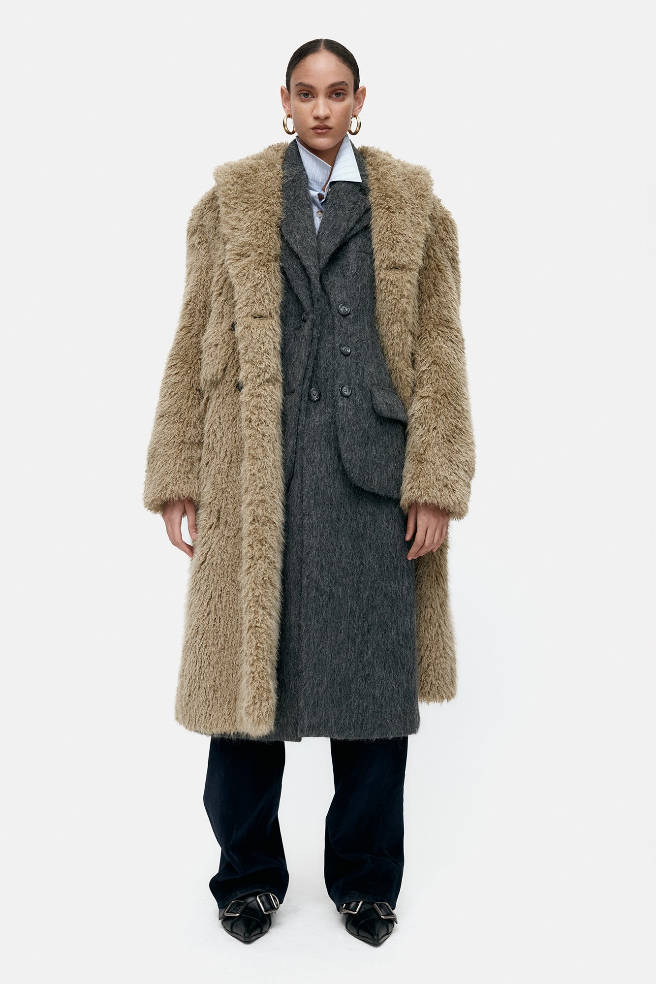 Andersson Bell - Fields Fur Buttons Coat (Khaki) product image 2 | TRAB K-Fashion Australia