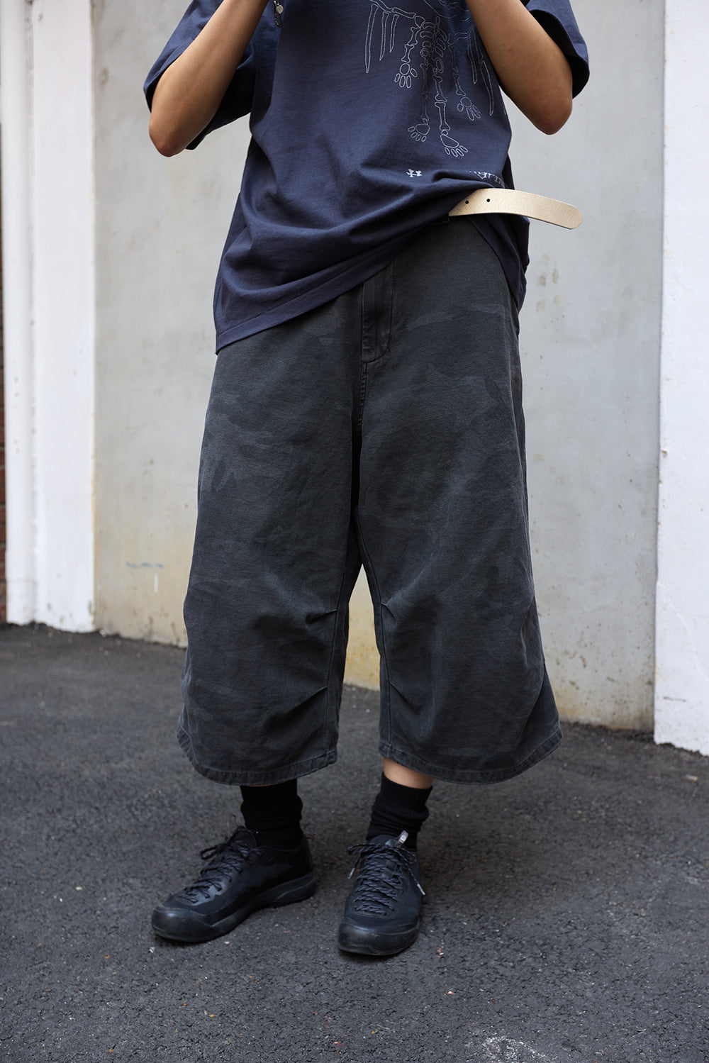 Hatchingroom - Snow Shorts Over Dyed Camo (Charcoal) product image 14 | TRAB K-Fashion Australia