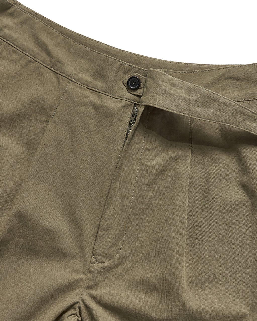 Eastlogue - Single Belted Bermuda Shorts (Sand) product image 3 | TRAB K-Fashion Australia