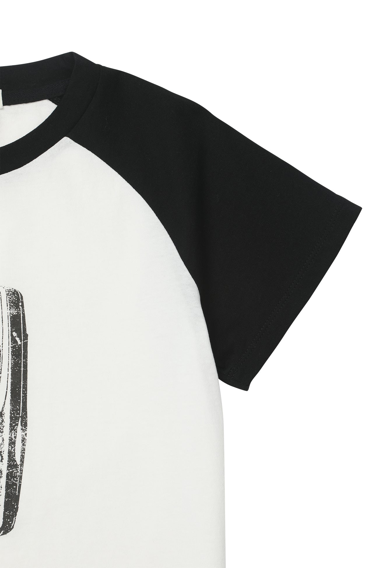 Deinet - Raglan Slim T-Shirt (White) product image 4 | TRAB K-Fashion Australia