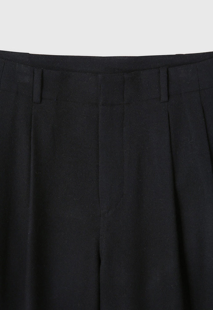 Tonywack - Virgin Wool Double-Pleats Wide Trousers (Black) product image 9 | TRAB K-Fashion Australia