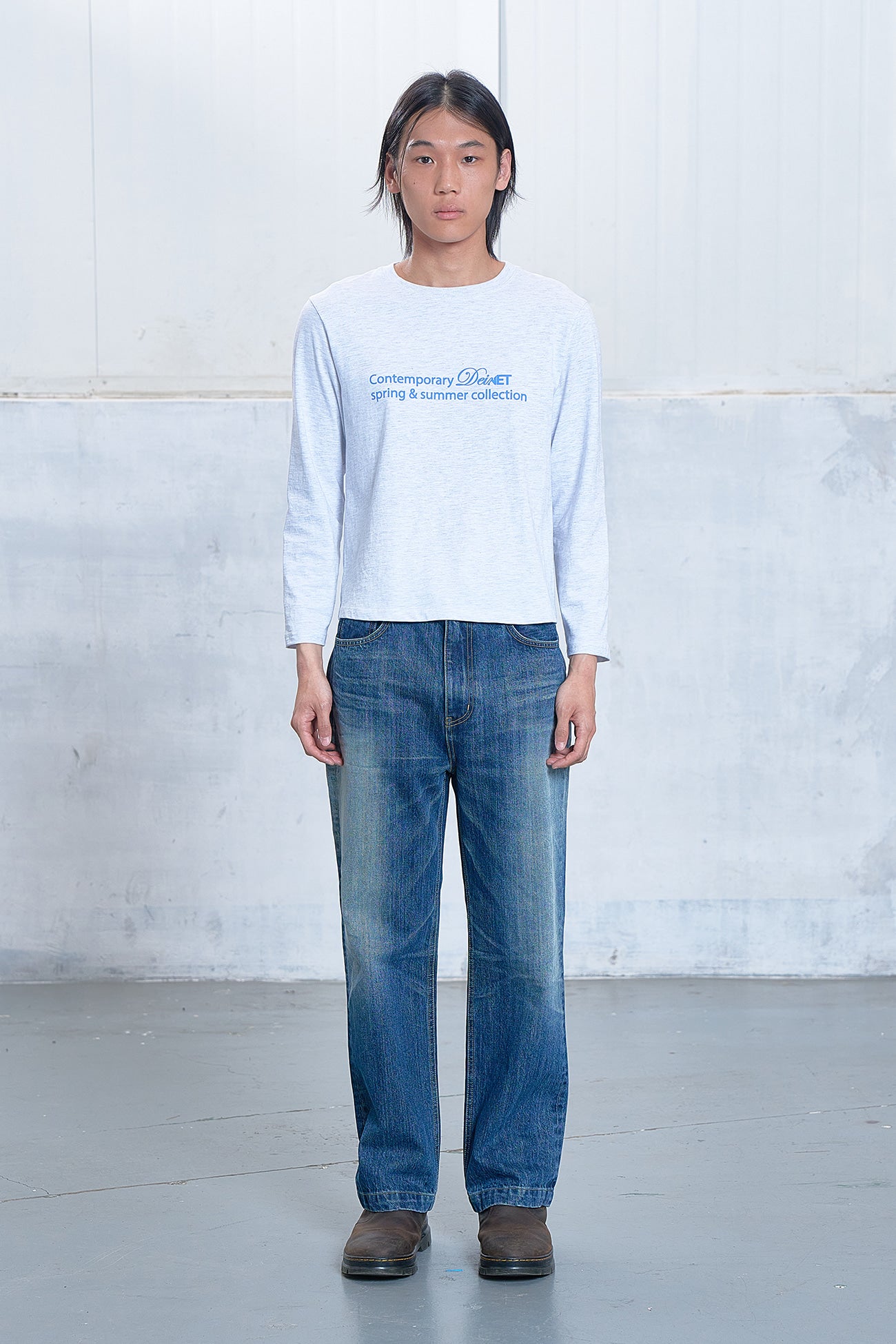 Deinet - Contemporary Long Sleeve (Light Grey) product image 1 | TRAB K-Fashion Australia