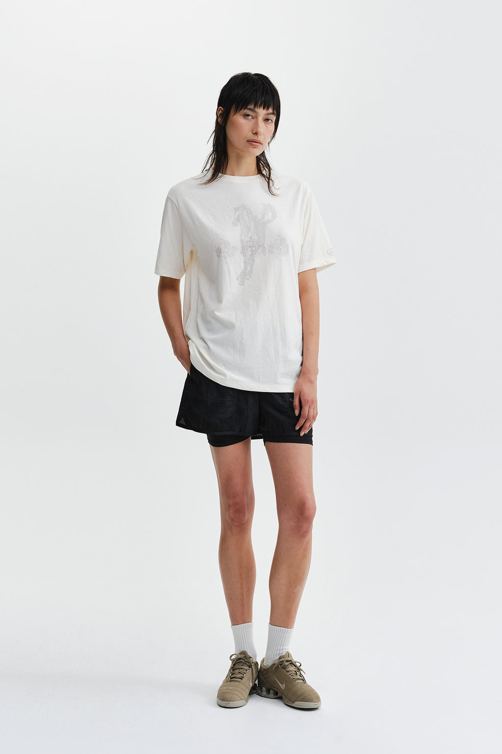 Matin Kim - Matin Pace Sprint Graffiti Top (Ivory) product image 10 | TRAB K-Fashion Australia