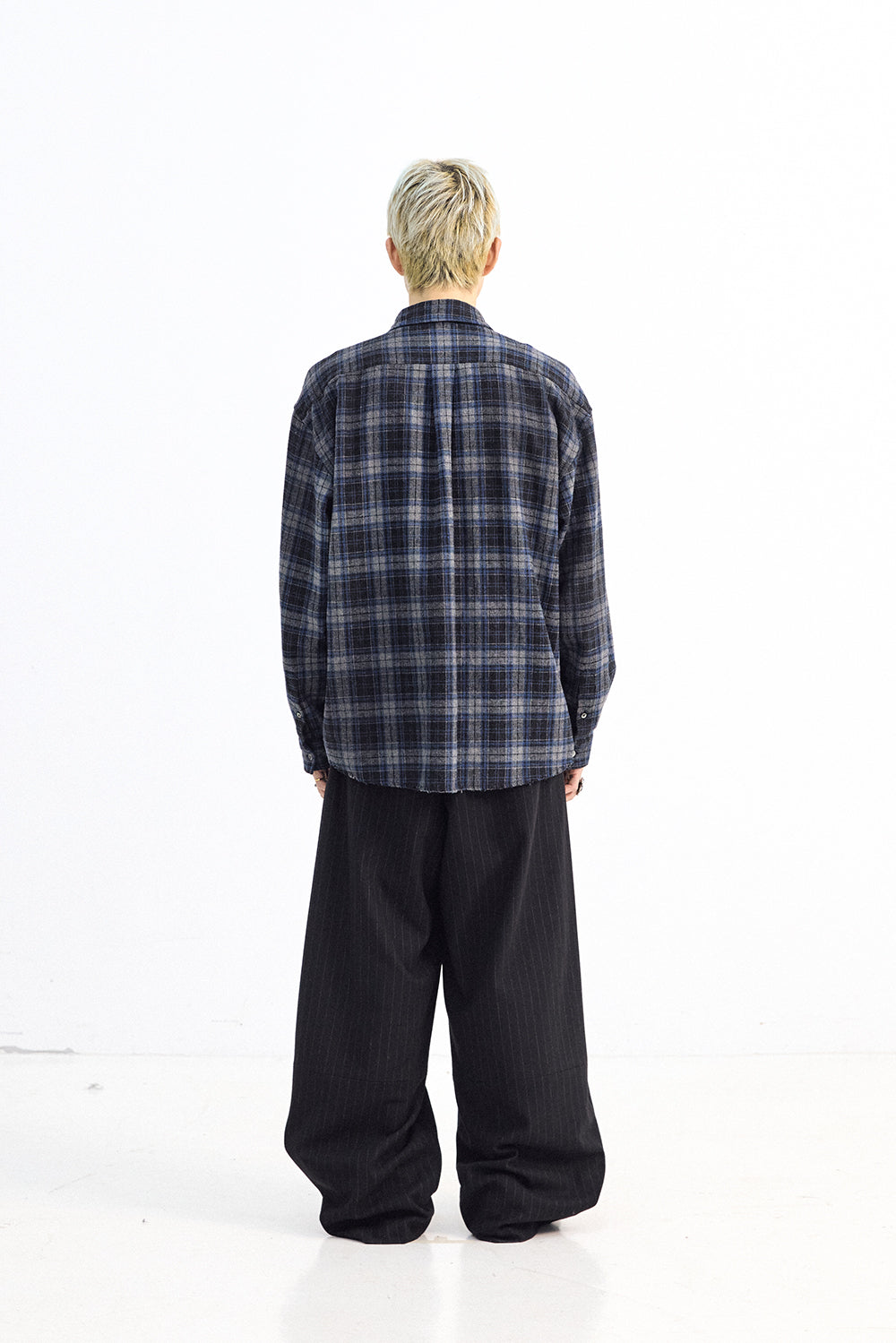 Hatchingroom - Wide Curve Trousers Stripe (Black) product image 6 | TRAB K-Fashion Australia