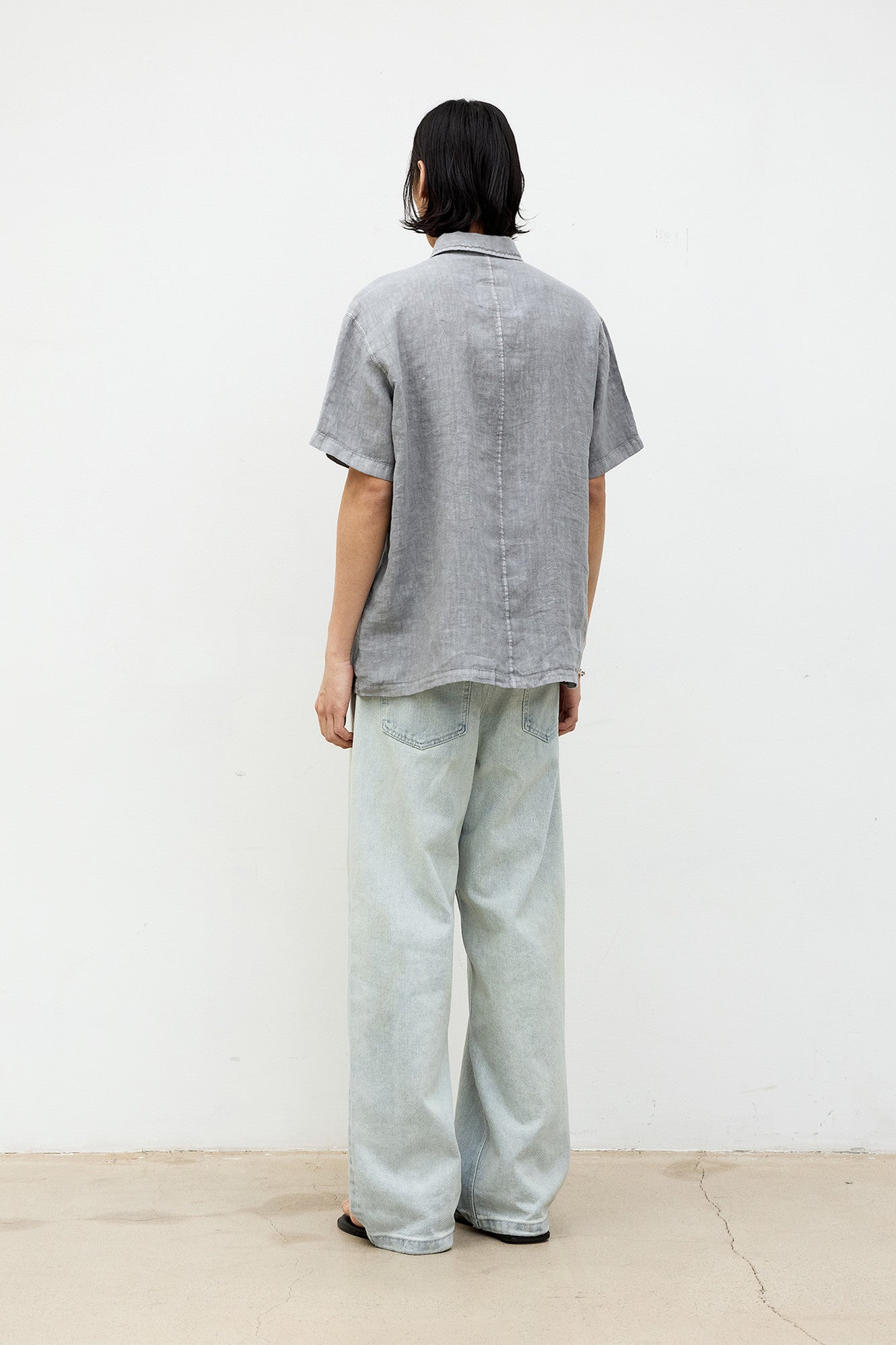 Coor - Linen Dyed Cropped Half Shirt (Washed Gray) product image 4 | TRAB K-Fashion Australia