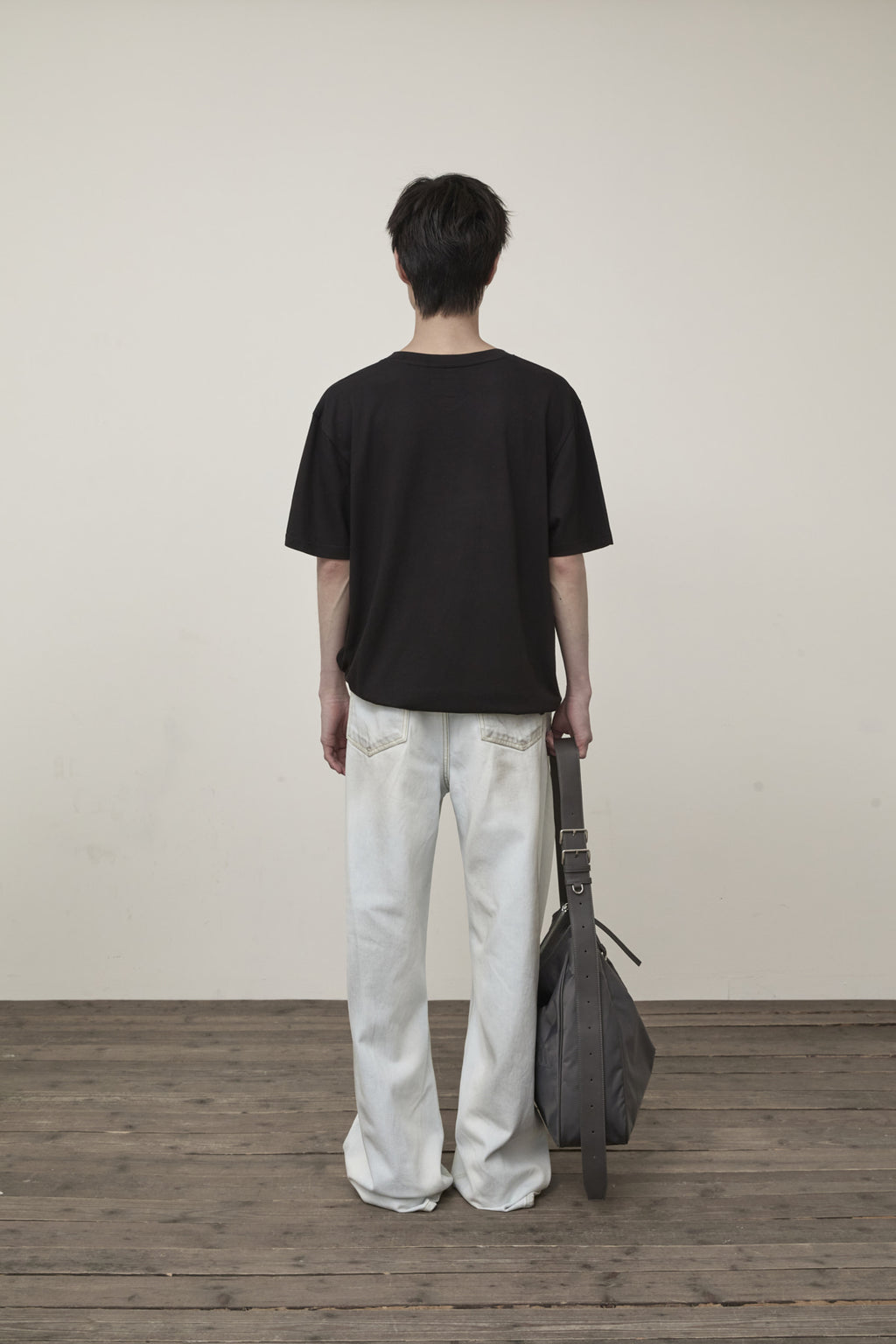 Matin Kim - Stamp Logo Graphic Oversize Top (Black) product image 7 | TRAB K-Fashion Australia