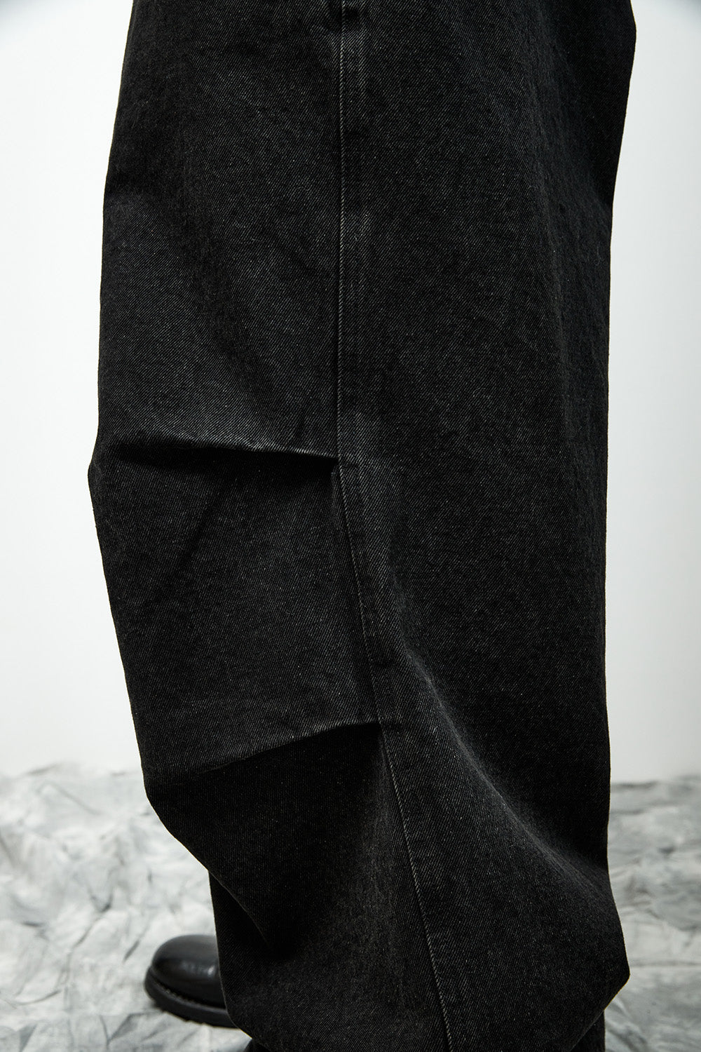 Hatchingroom - Snow Jeans Dusty (Black) product image 17 | TRAB K-Fashion Australia