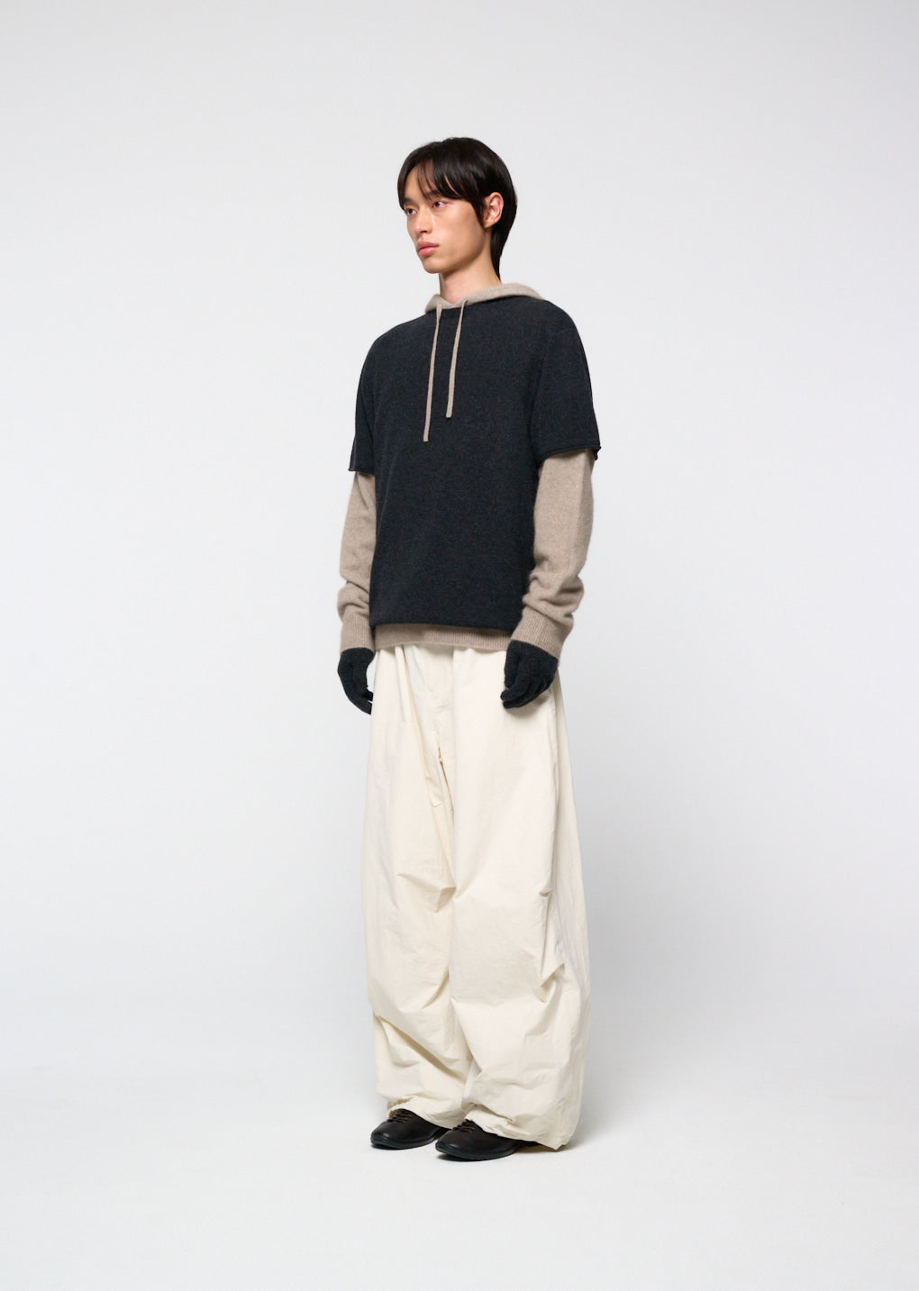 Amomento - Cashmere Easy Half Sleeve Knit (Charcoal) product image 3 | TRAB K-Fashion Australia