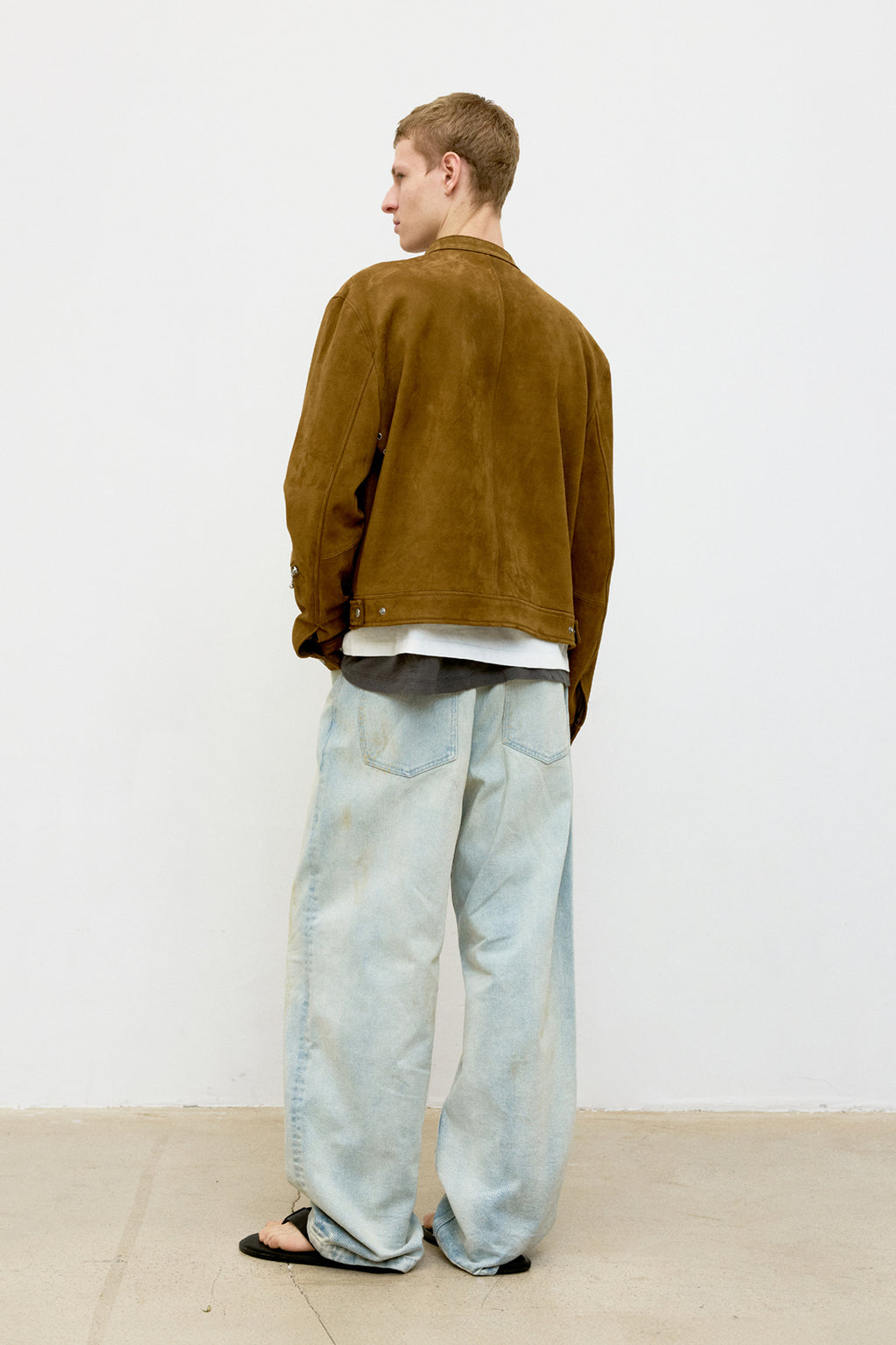 Coor - Straight Cut Sand Washed Jeans (Ice Blue) product image 4 | TRAB K-Fashion Australia