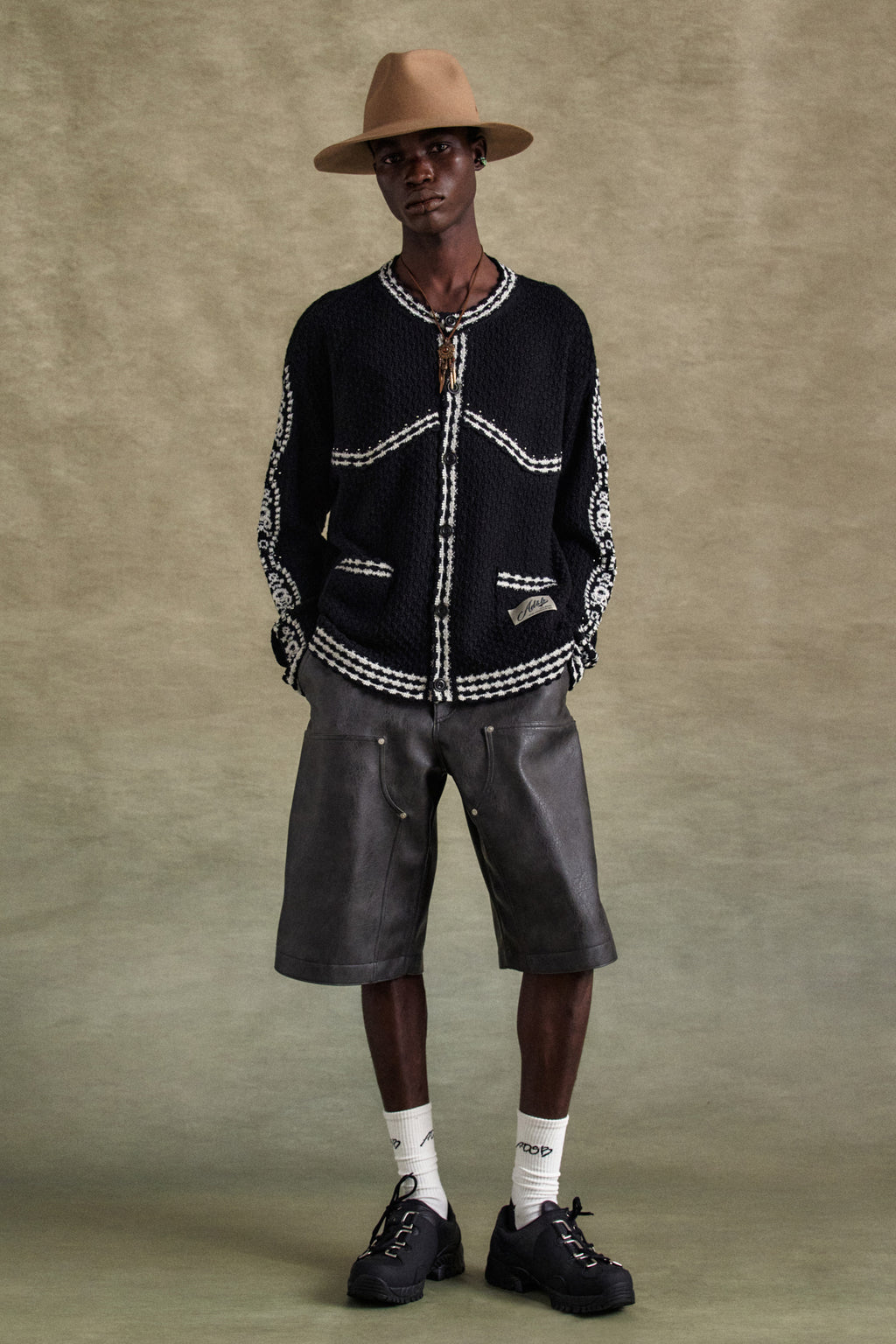 Andersson Bell - Fantasia Round-Neck Cardigan (Black) product image 8 | TRAB K-Fashion Australia