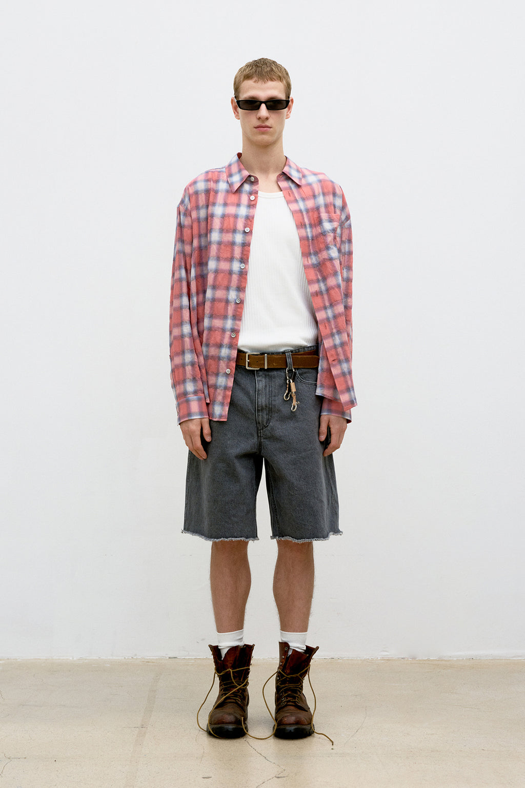 Coor - Seersucker Ombre Checkered Shirt (Pink Check) product image 2 | TRAB K-Fashion Australia