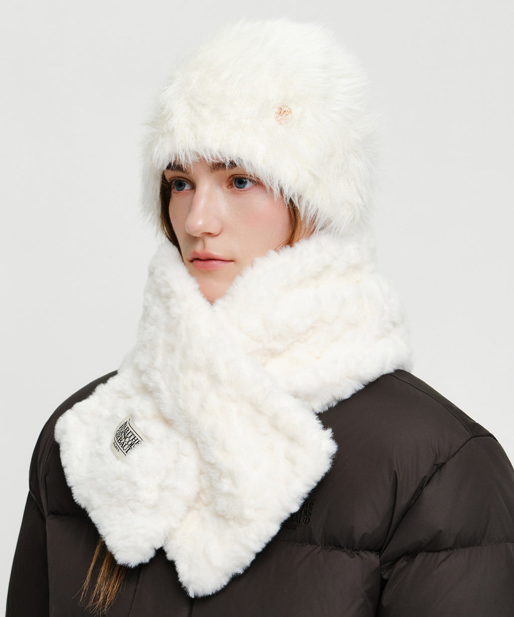 Marithe & Francois Girbaud - Classic Logo Fur Muffler (Ivory) product image 5 | TRAB K-Fashion Australia