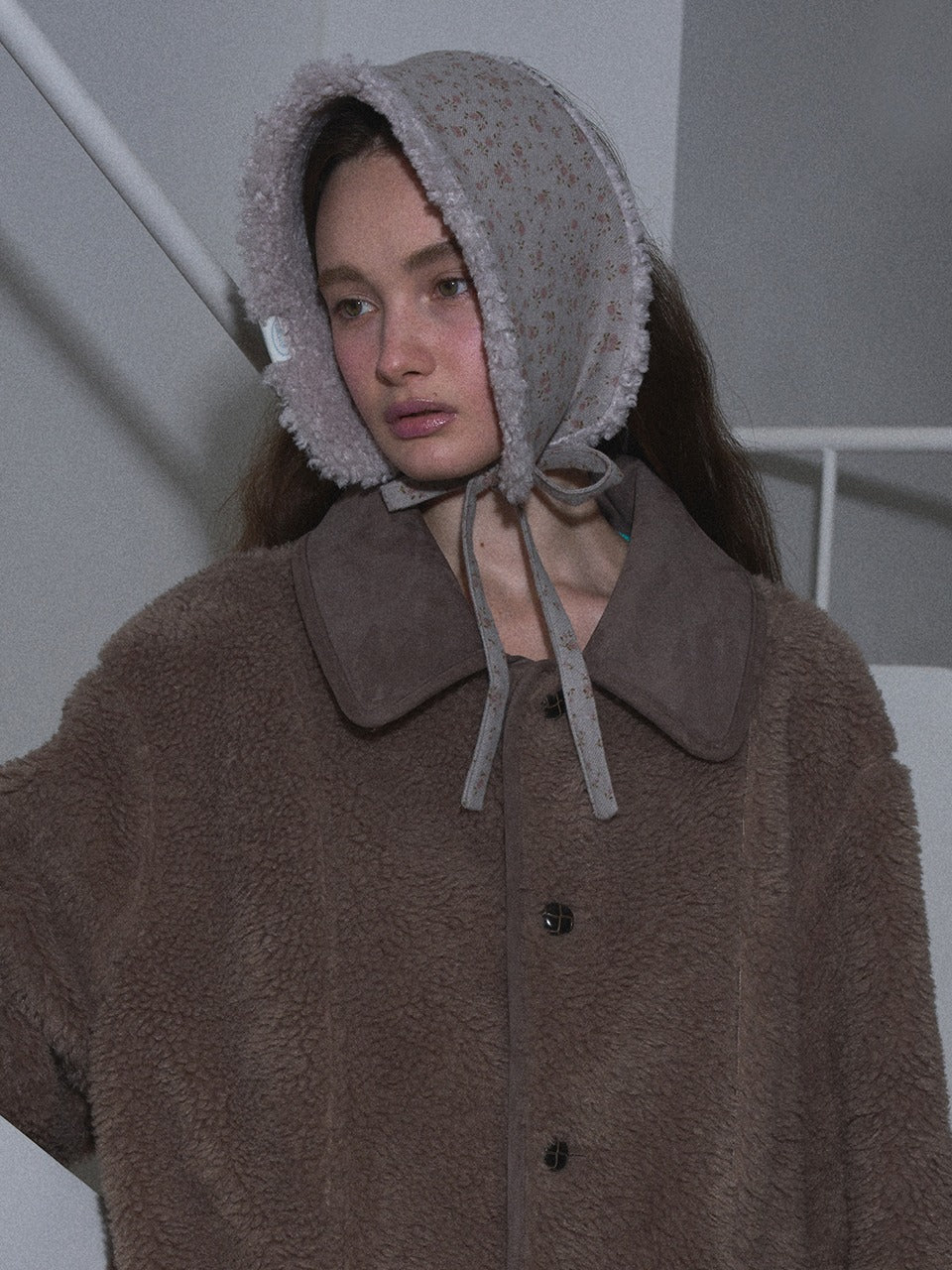 Margarin Fingers - Teddy Floral Ear Muff (Light Grey) product image 1 | TRAB K-Fashion Australia