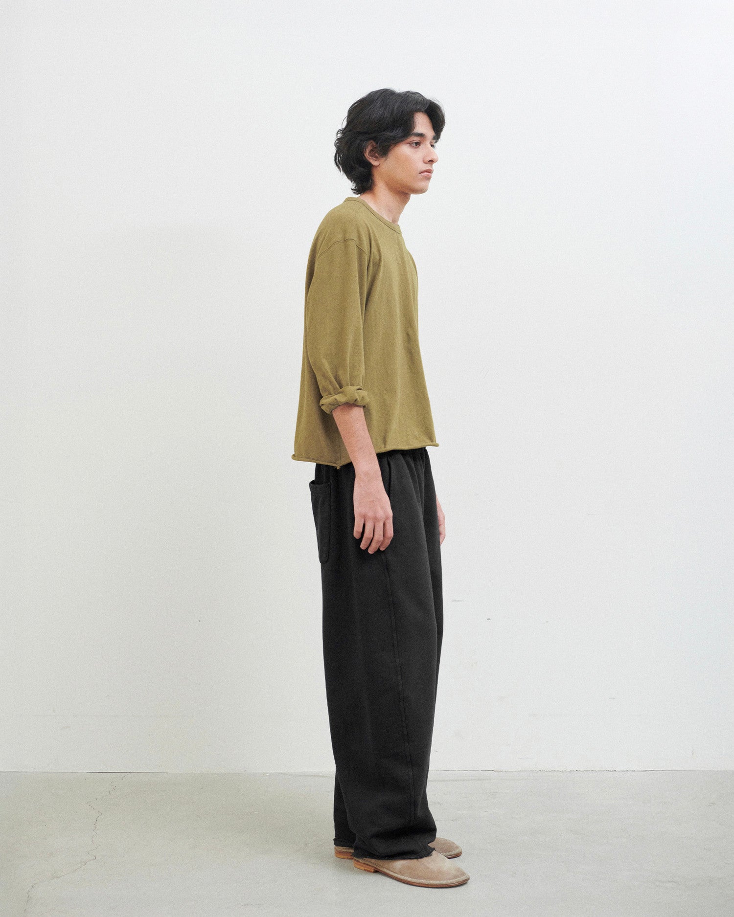 Brownyard - Cut Off Long Sleeve (Khaki) product image 2 | TRAB K-Fashion Australia