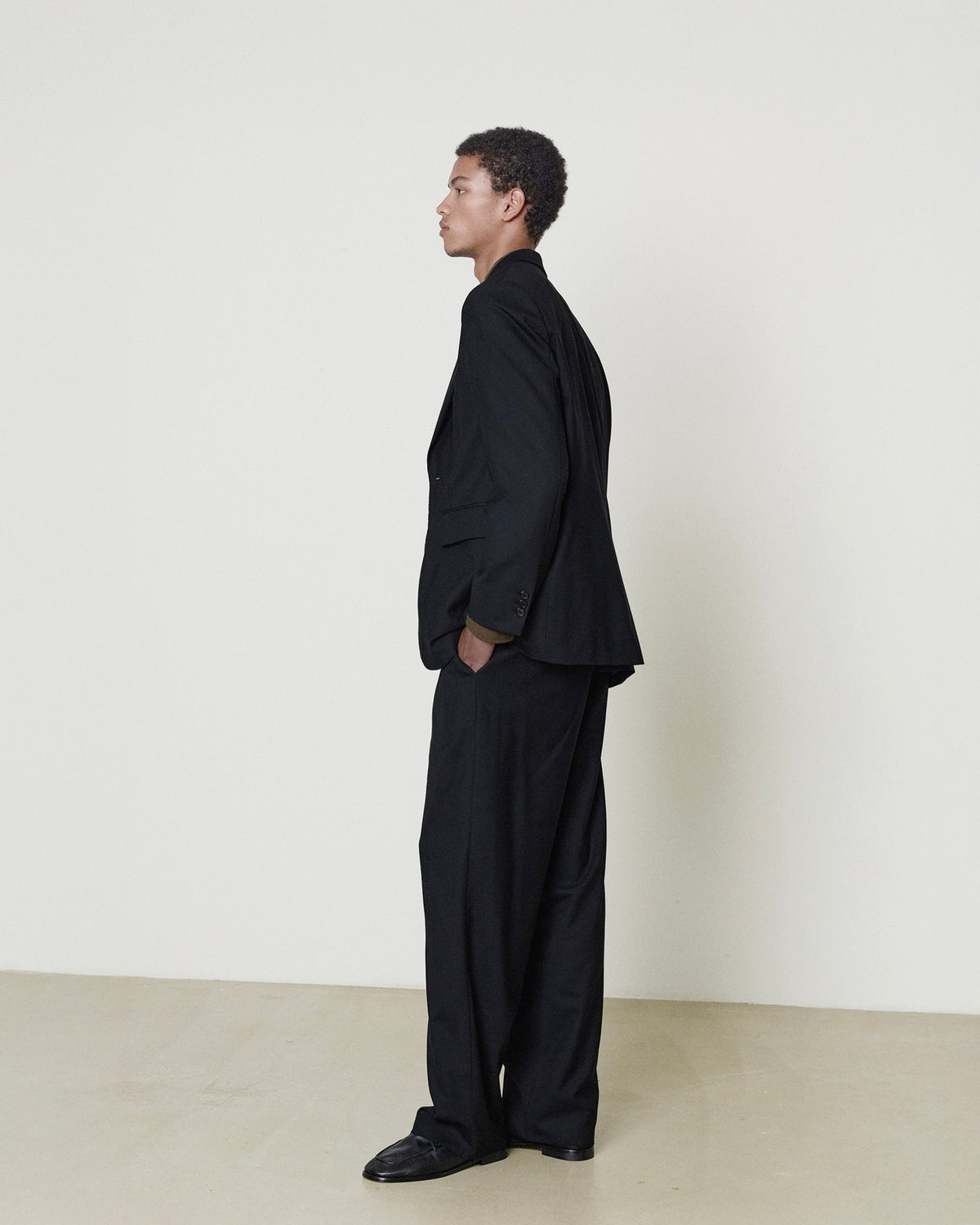 Brownyard - Wool Easy Pants (Black) product image 2 | TRAB K-Fashion Australia