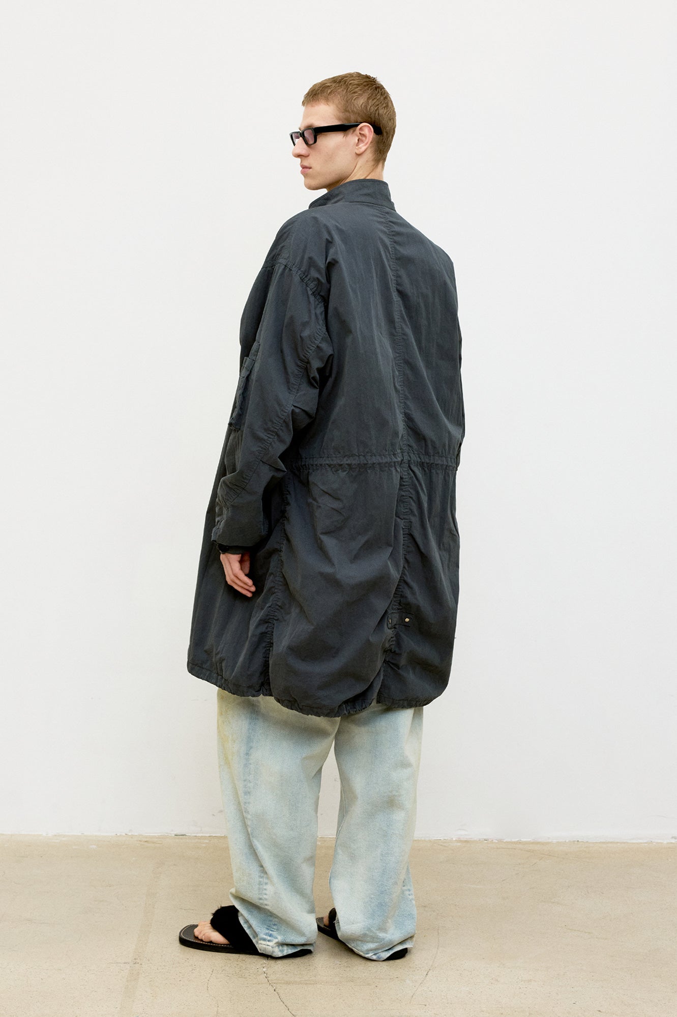 Coor - Garment Dyed Fishtail Parka (Washed Charcoal) product image 4 | TRAB K-Fashion Australia