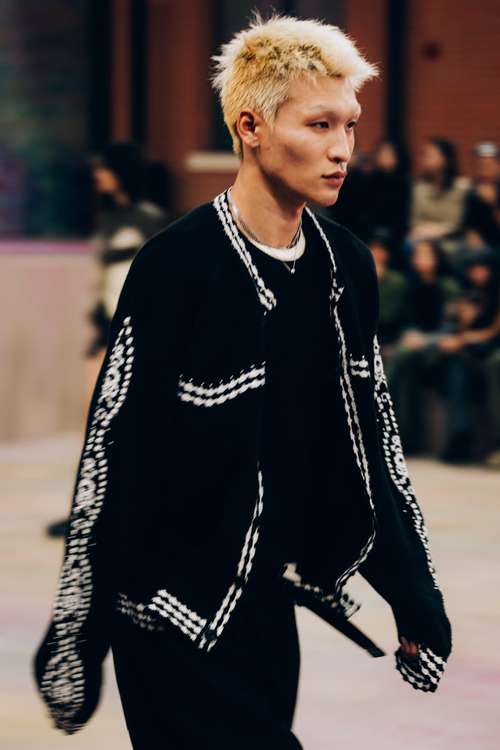 Andersson Bell - Fantasia Round-Neck Cardigan (Black) product image 9 | TRAB K-Fashion Australia