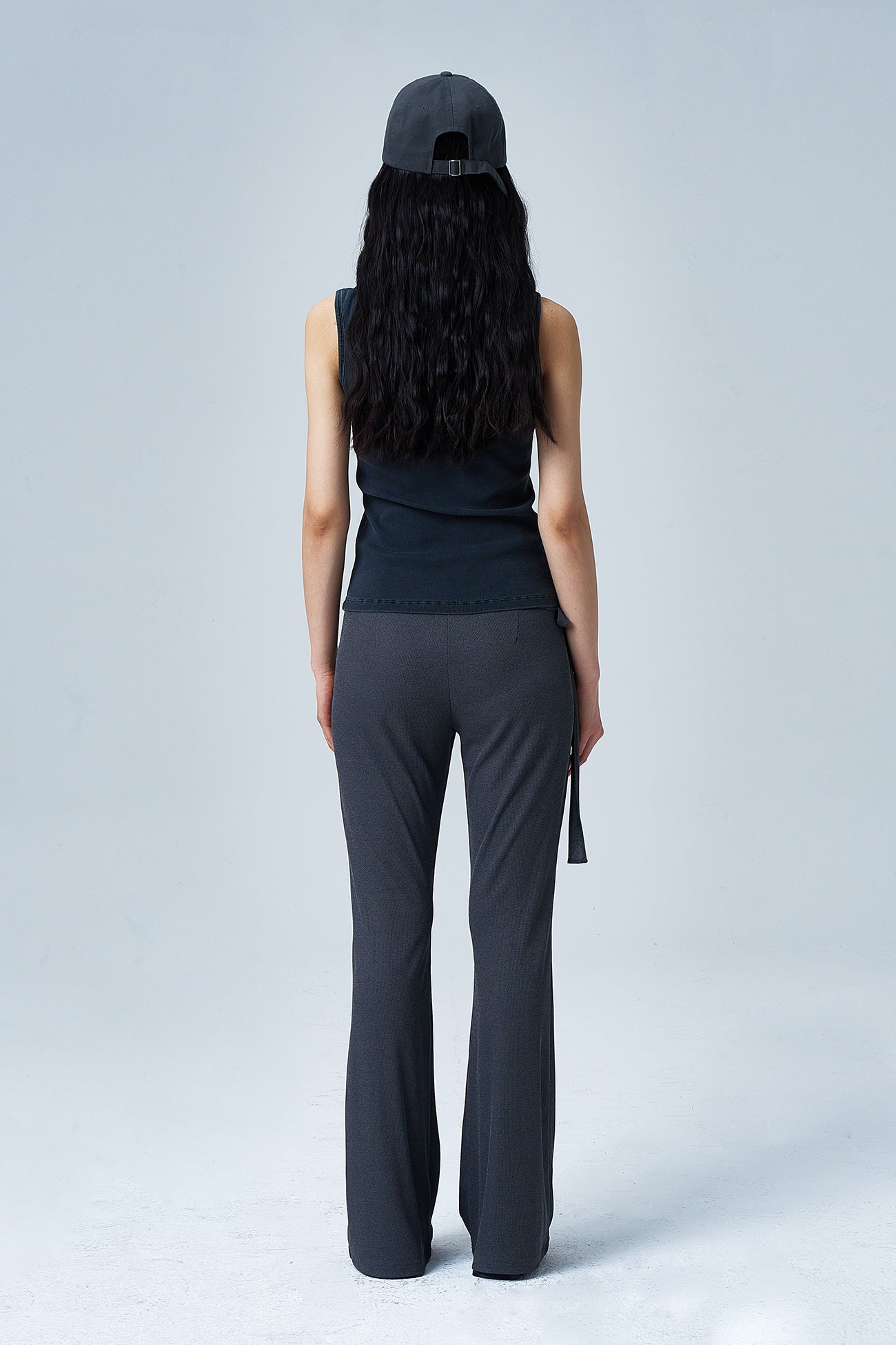 Deinet - Ring Point Pigment Sleeveless (Charcoal) product image 3 | TRAB K-Fashion Australia