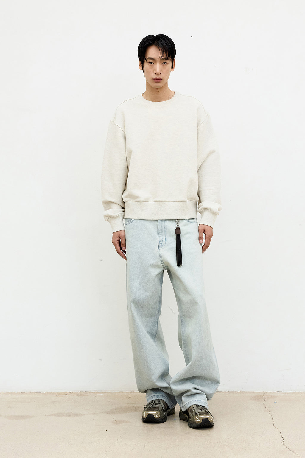 Coor - V Stitch Short Sweat Shirt (Melange Gray) product image 2 | TRAB K-Fashion Australia