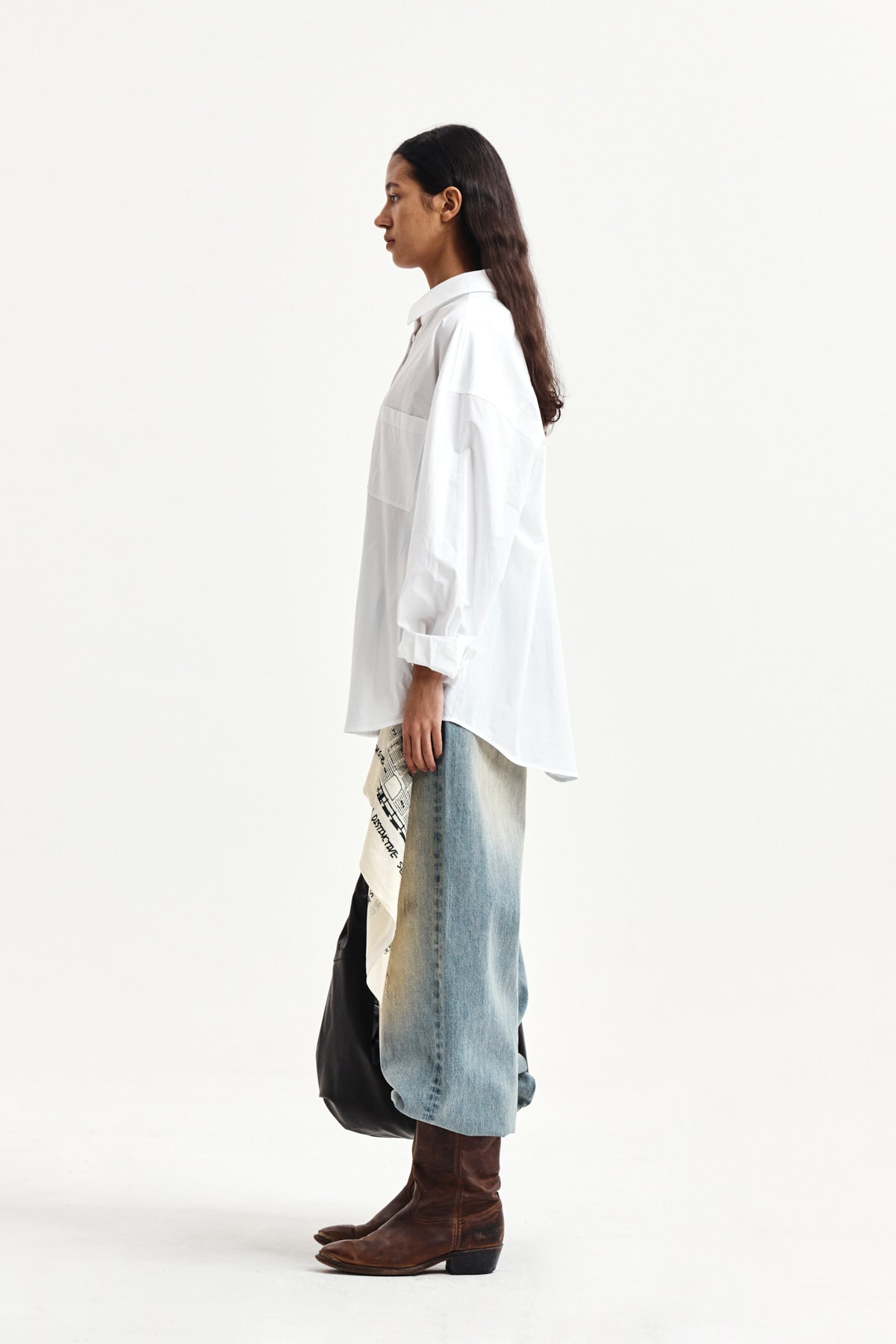 Matin Kim - Embroidery Small Logo Shirt (White) product image 6 | TRAB K-Fashion Australia