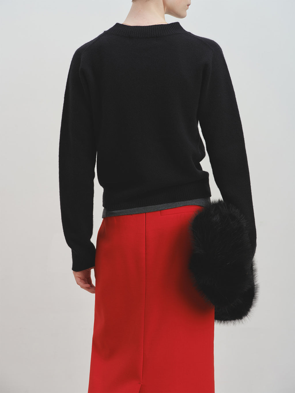 Tonywack - Cropped V-Neck Wool Sweater (Black) product image 6 | TRAB K-Fashion Australia