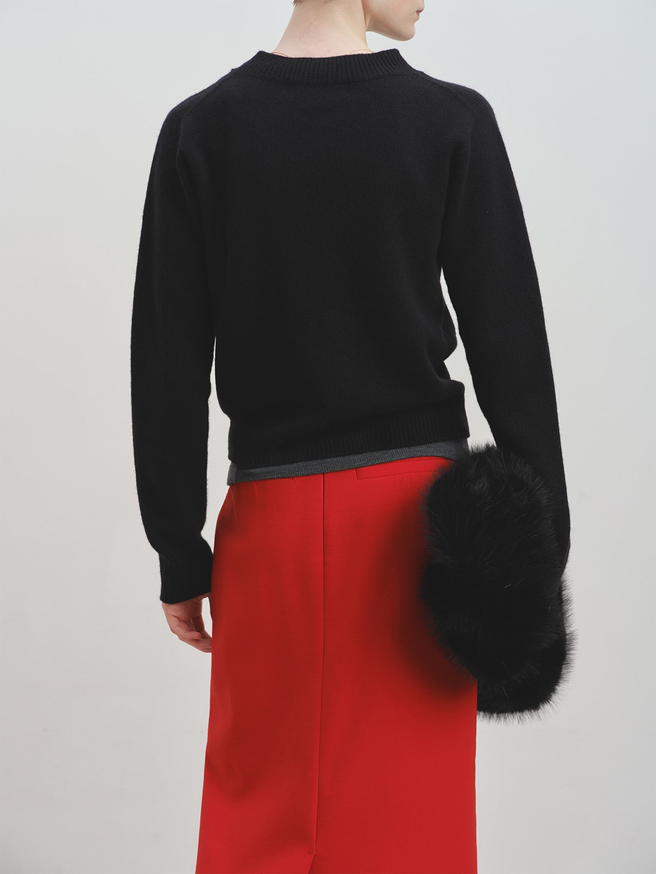Tonywack - Cropped V-Neck Wool Sweater (Black) product image 6 | TRAB K-Fashion Australia