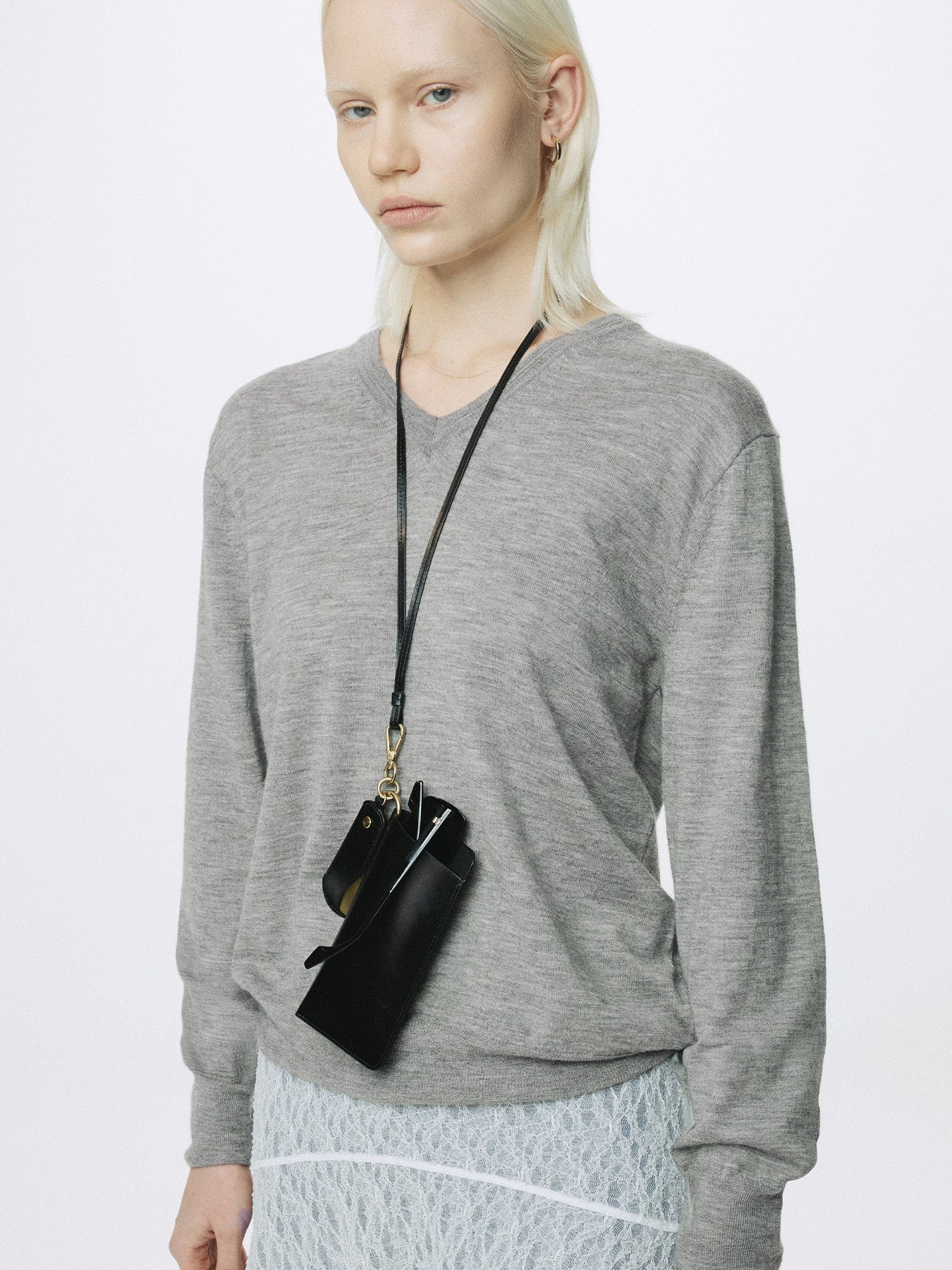 Tonywack - Airy Cashmere V-Neck (Melange Grey) product image 6 | TRAB K-Fashion Australia