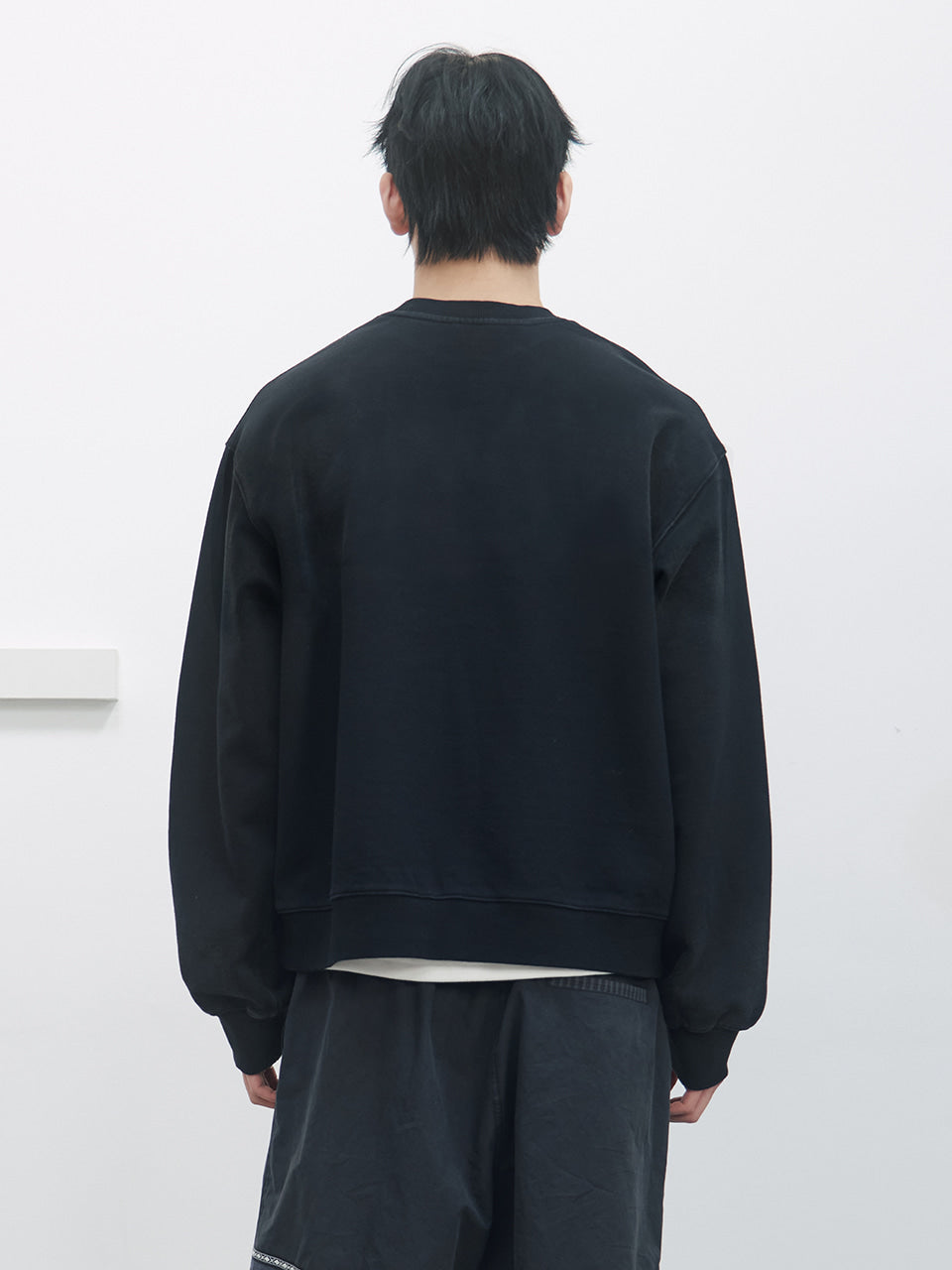 Kijun - Europa Sweatshirt (Black) product image 3 | TRAB K-Fashion Australia