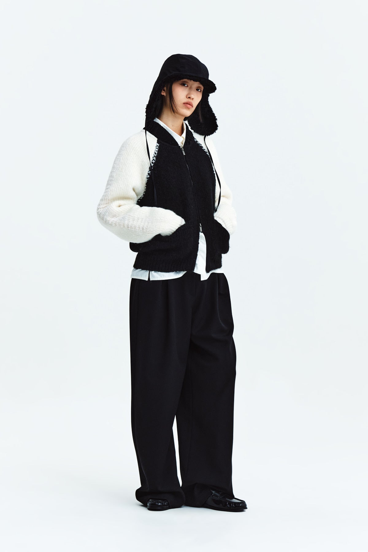Matin Kim - Tuck Pocket Point Wide Pants (Black) product image 8 | TRAB K-Fashion Australia