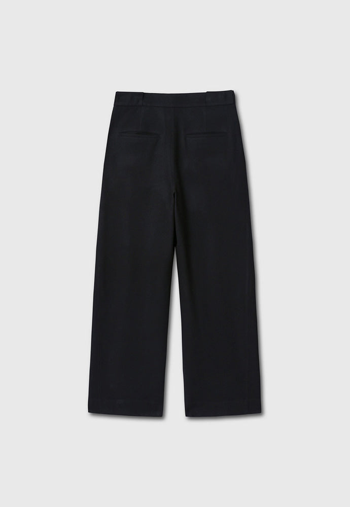 Tonywack - Virgin Wool Double-Pleats Wide Trousers (Black) product image 8 | TRAB K-Fashion Australia